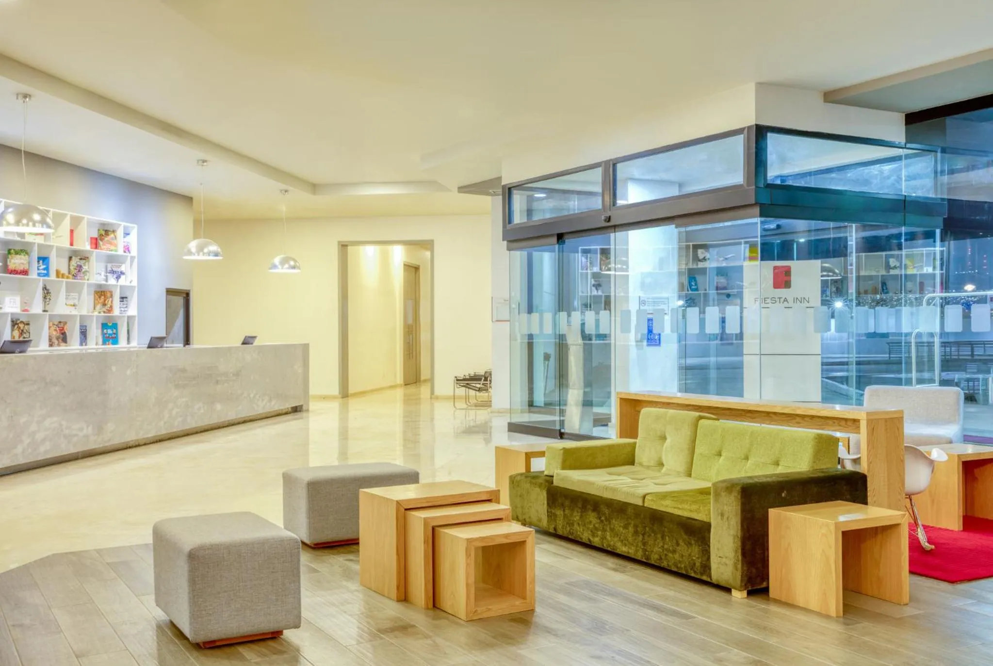 Lounge or bar in Fiesta Inn Guadalajara Aeropuerto