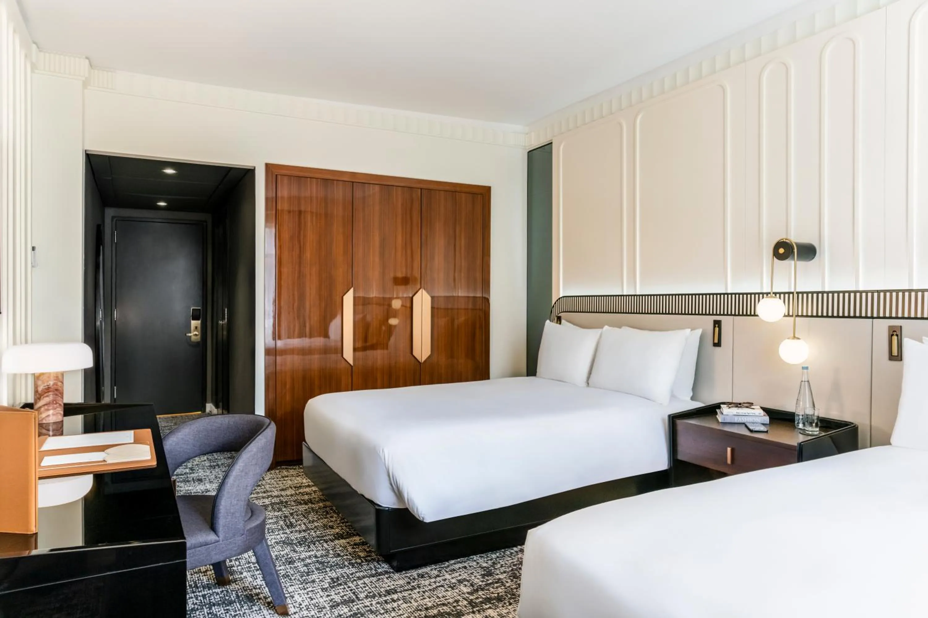 Bedroom, Bed in Sofitel New York