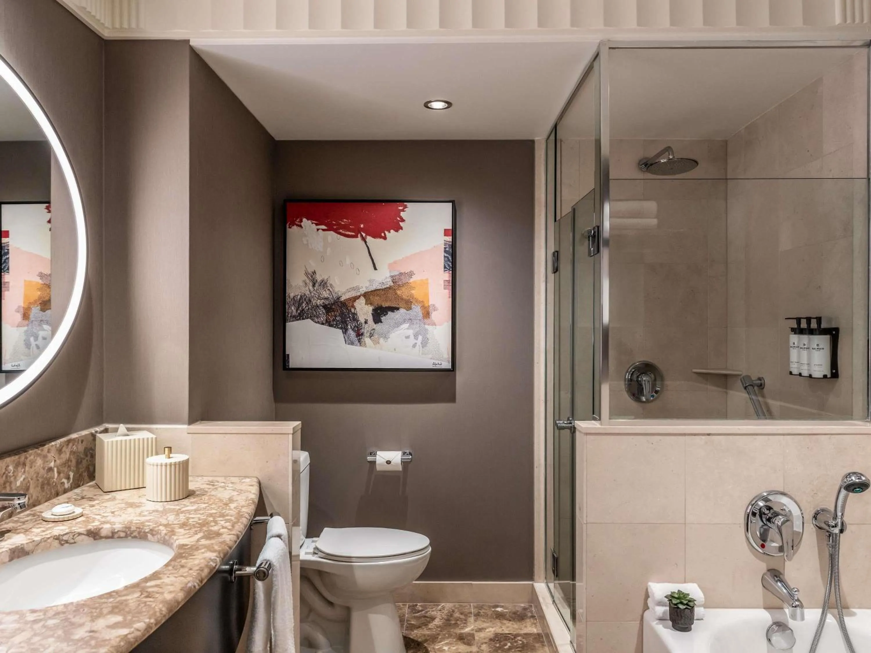 Bedroom in Sofitel New York