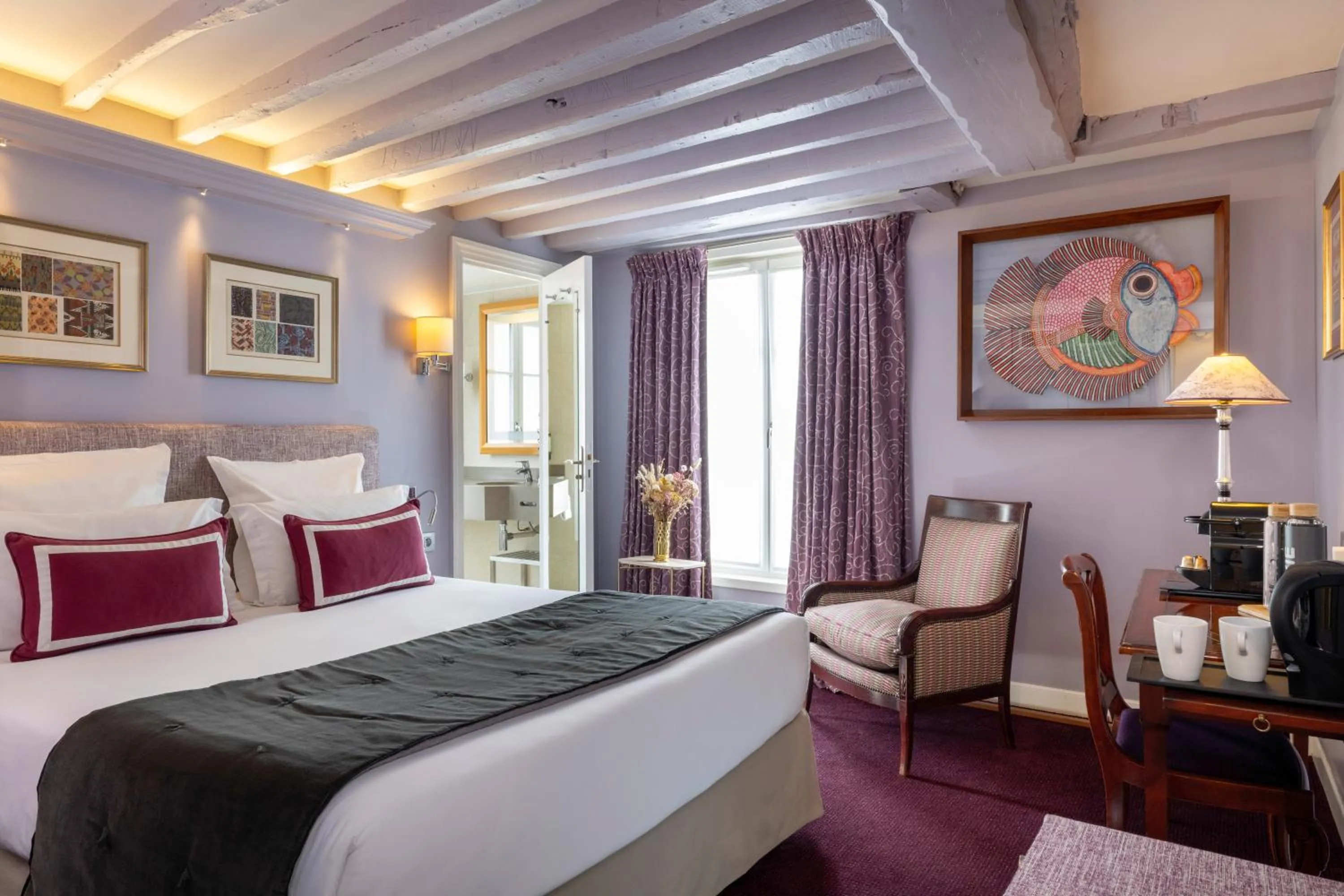 Family, Bed in Hôtel Le Relais des Halles