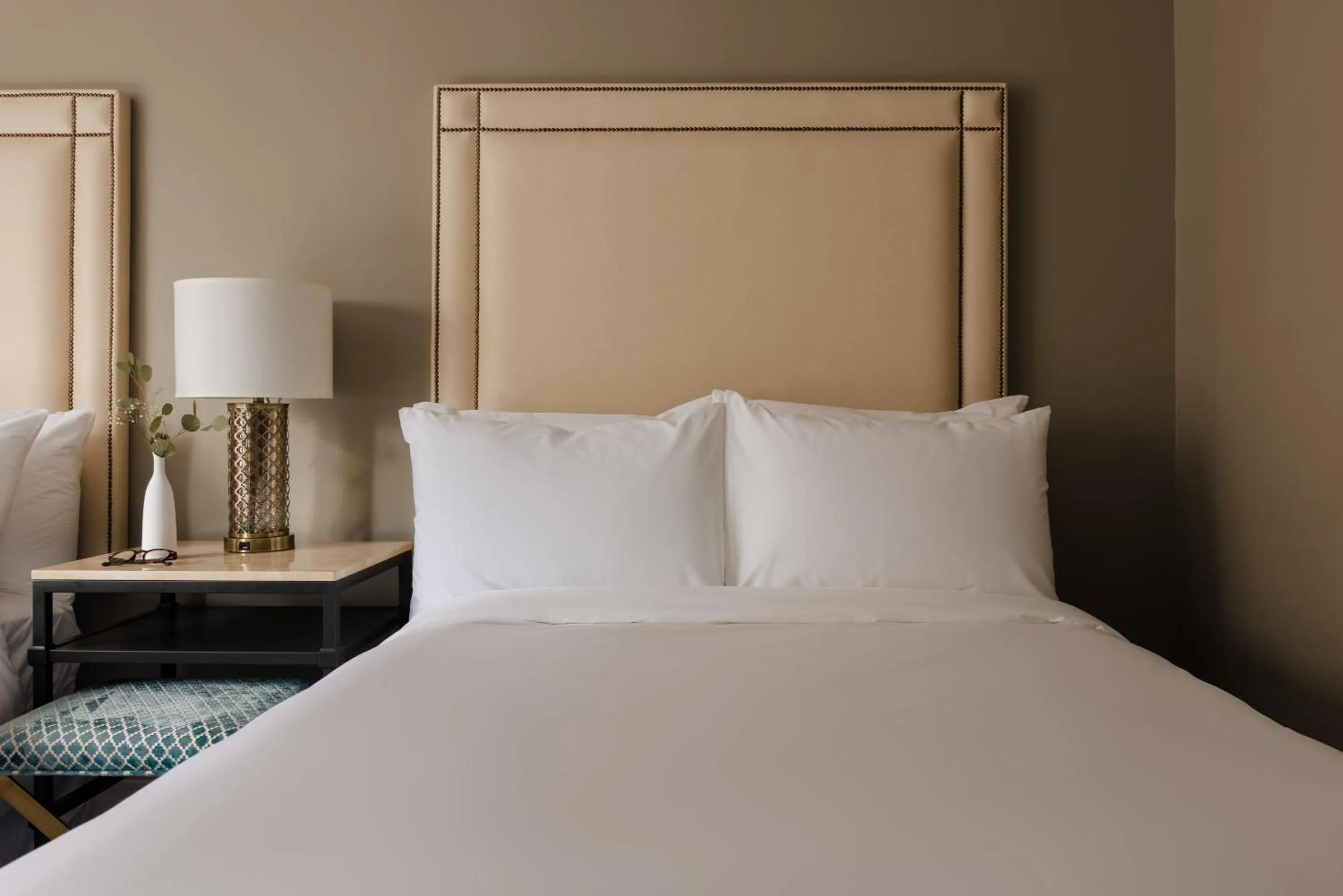 Bed in Hotel Bijou - Union Square