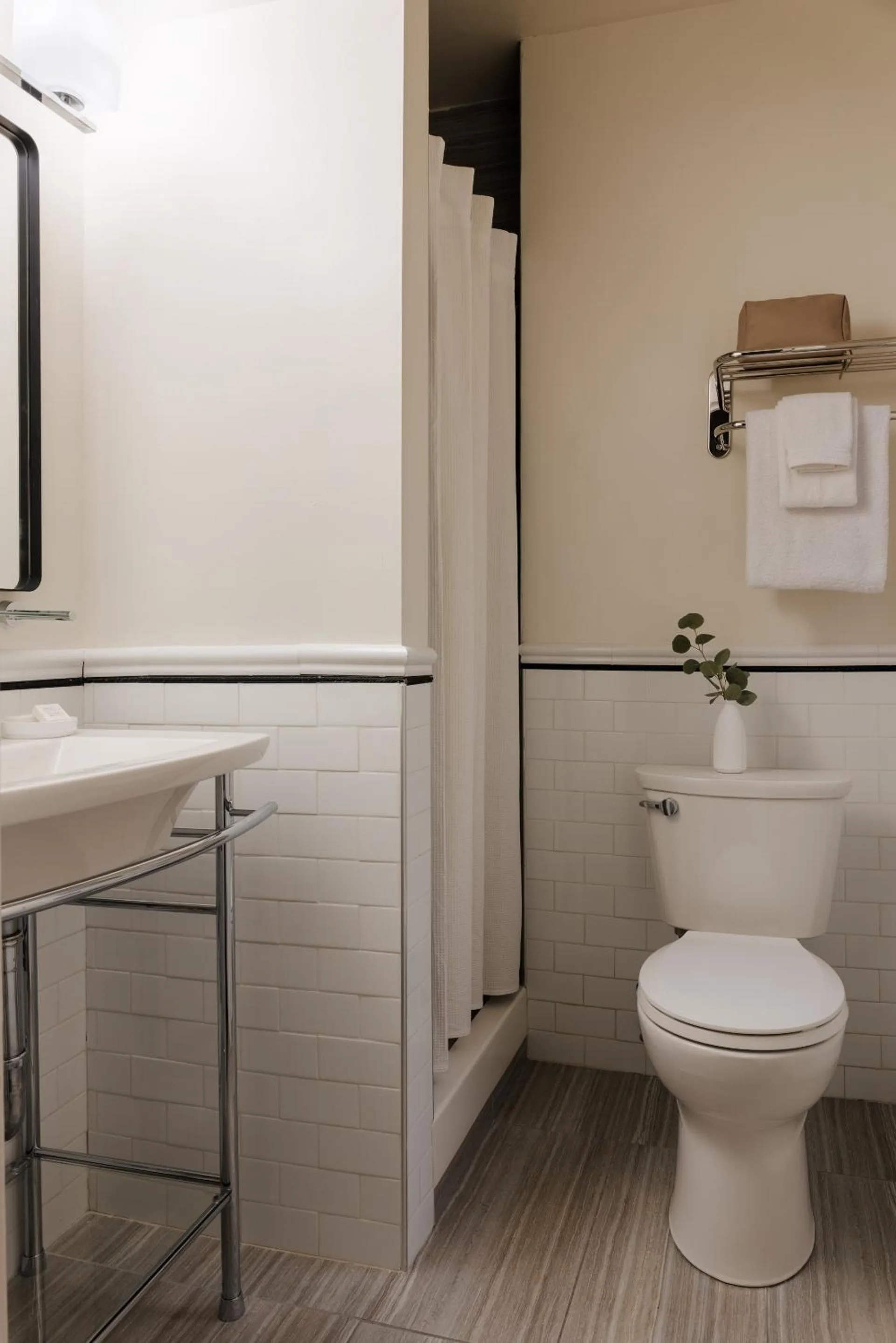 Toilet in Hotel Bijou - Union Square