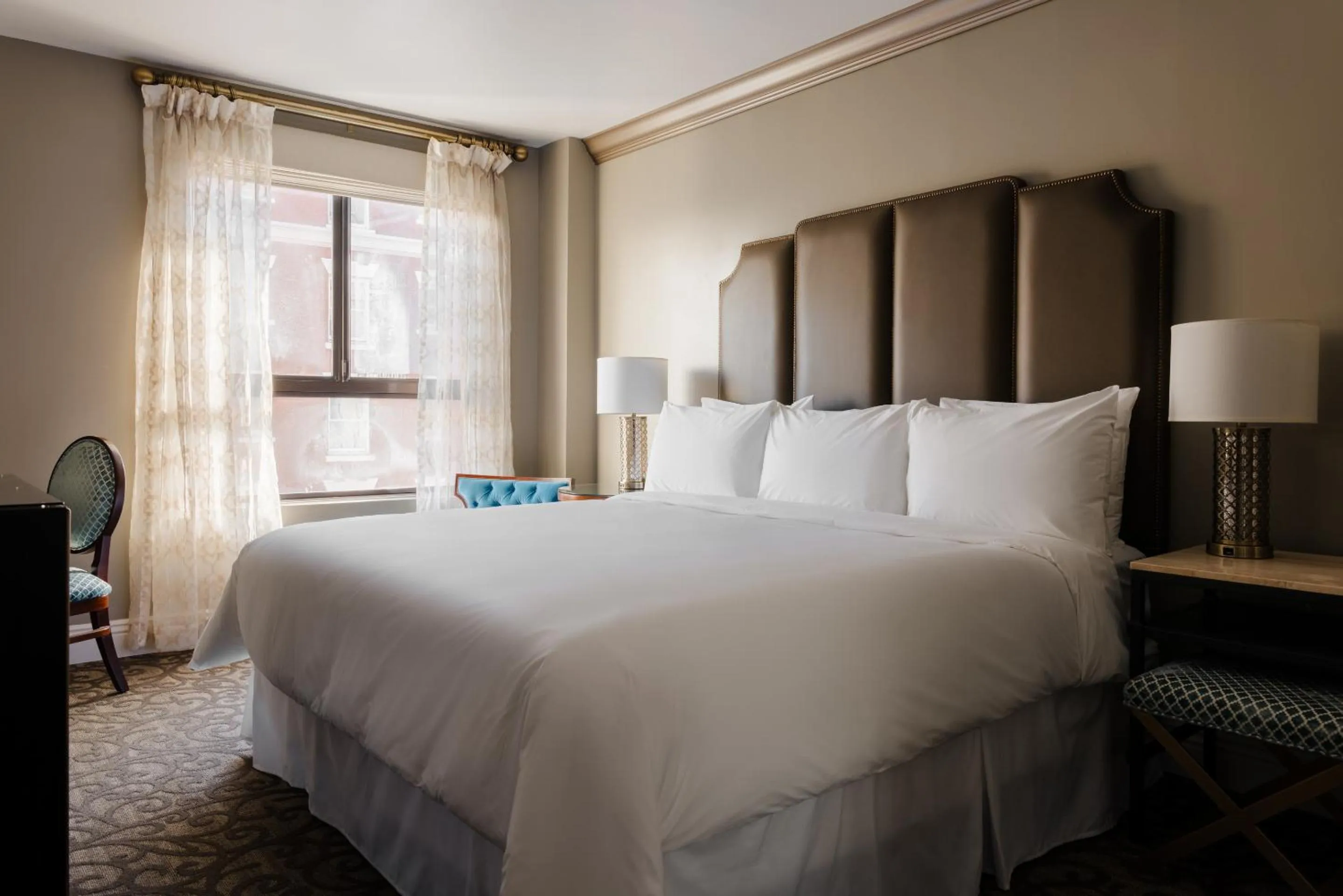 Bed in Hotel Bijou - Union Square