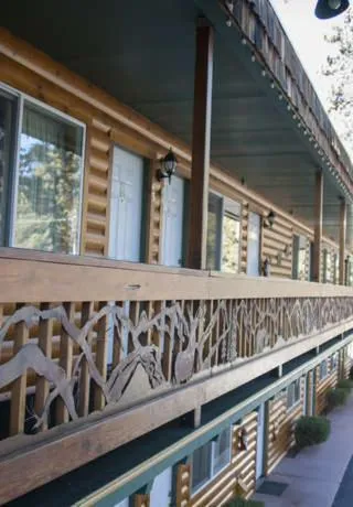 Property building in Tahoe Valley Lodge
