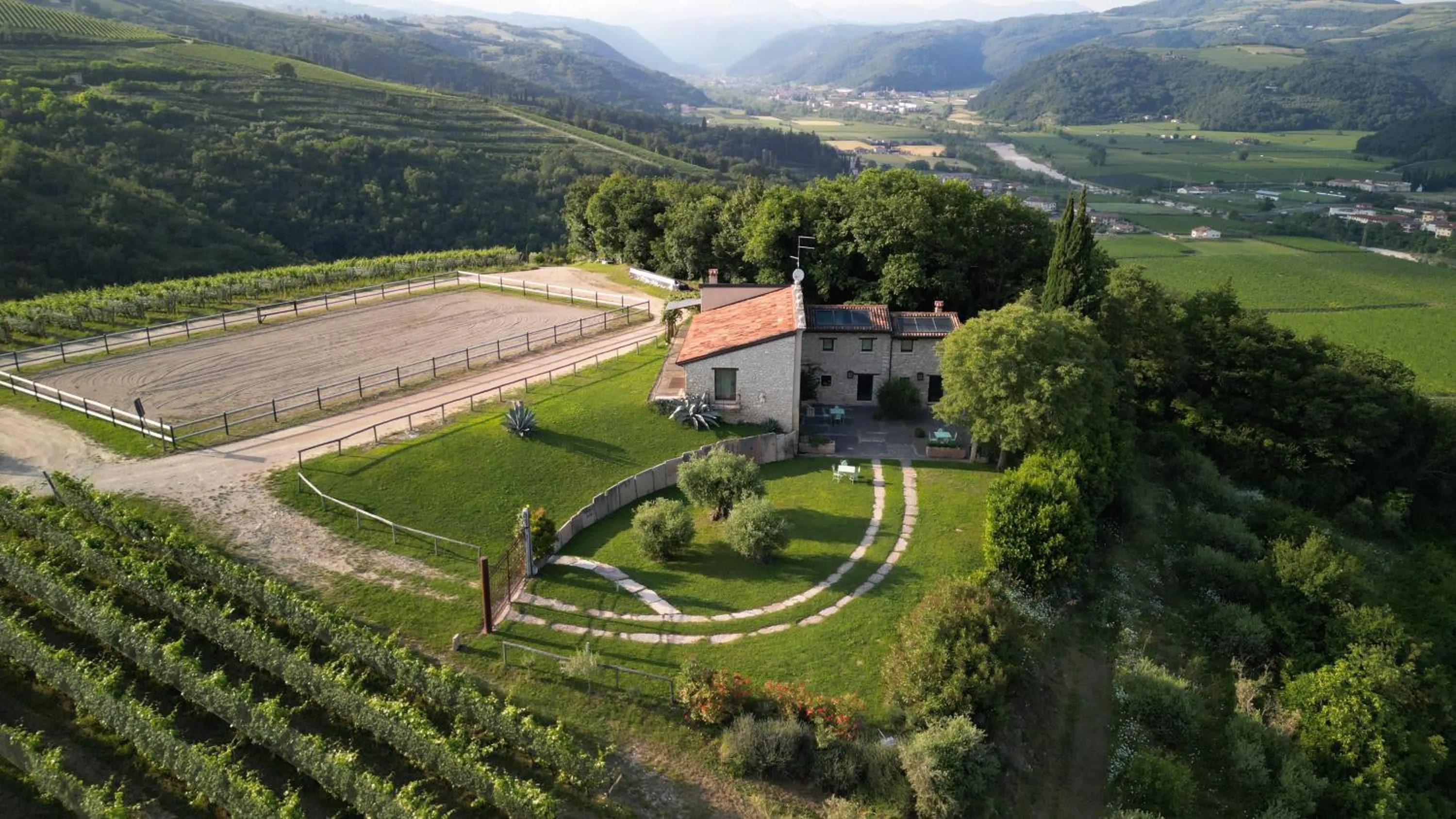 Property building in Tenuta Le Cave
