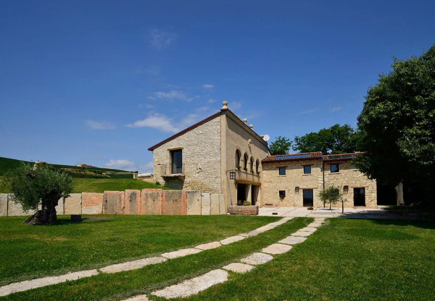 Property building in Tenuta Le Cave