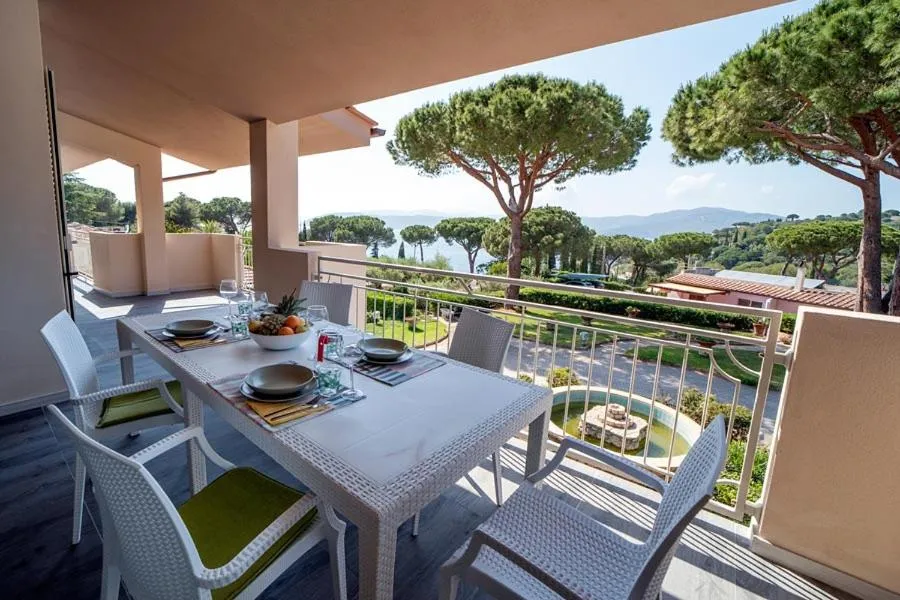 Balcony/Terrace in Residence Le Grazie Est