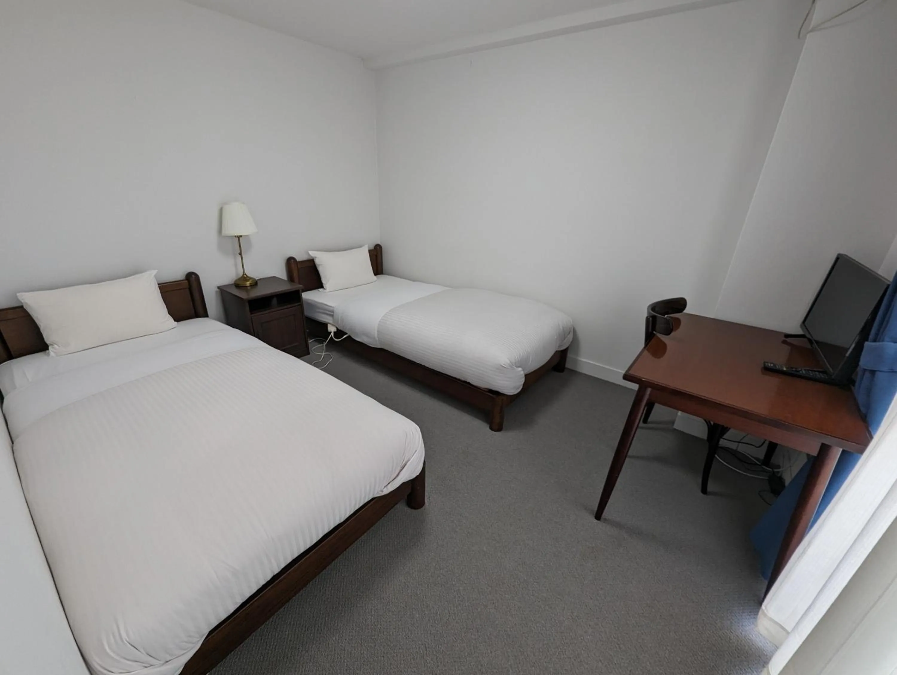 Photo of the whole room, Bed in Hotel WWJ