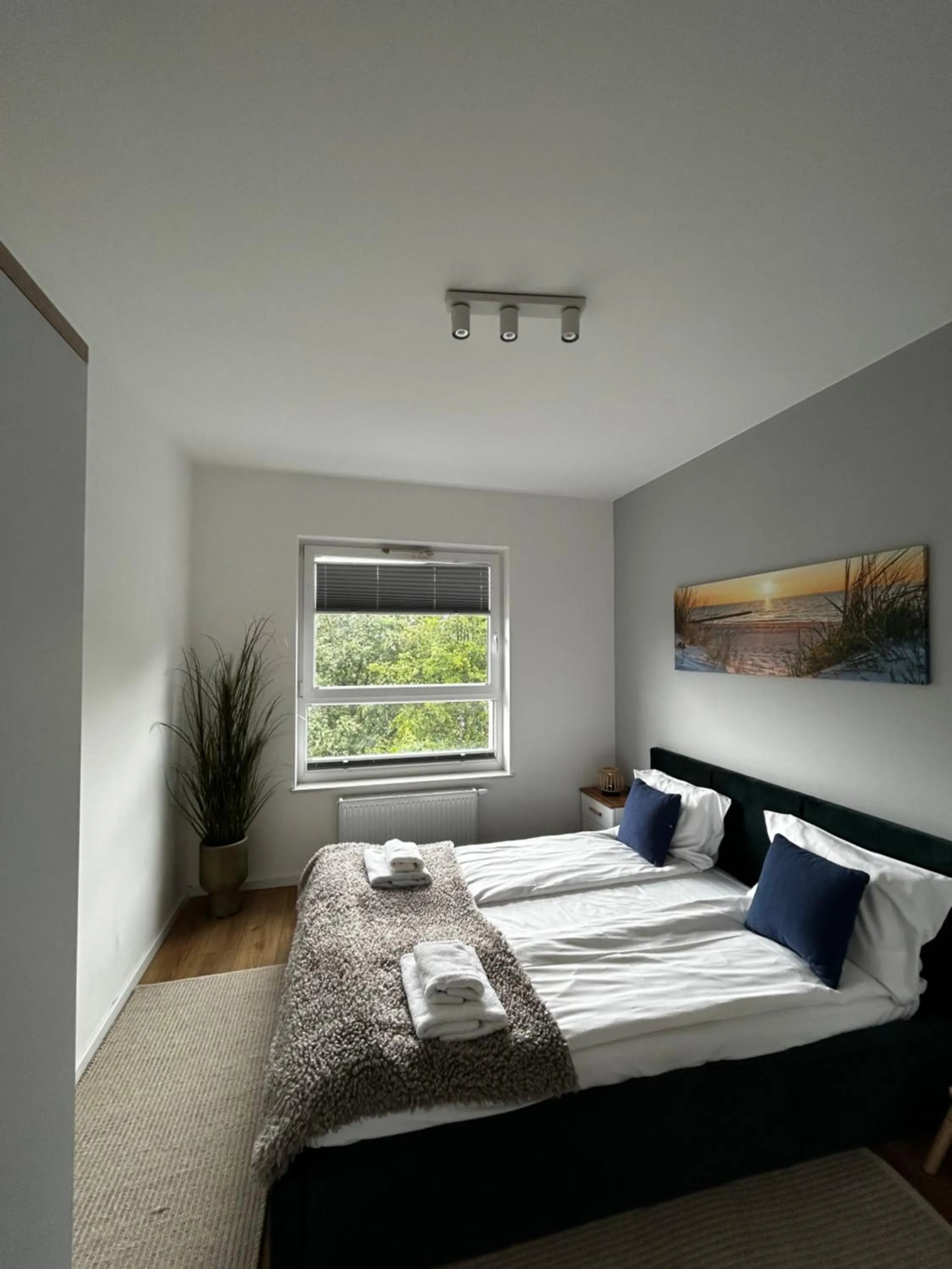 Bedroom, Bed in Symphony Baltica Towers Apartamenty