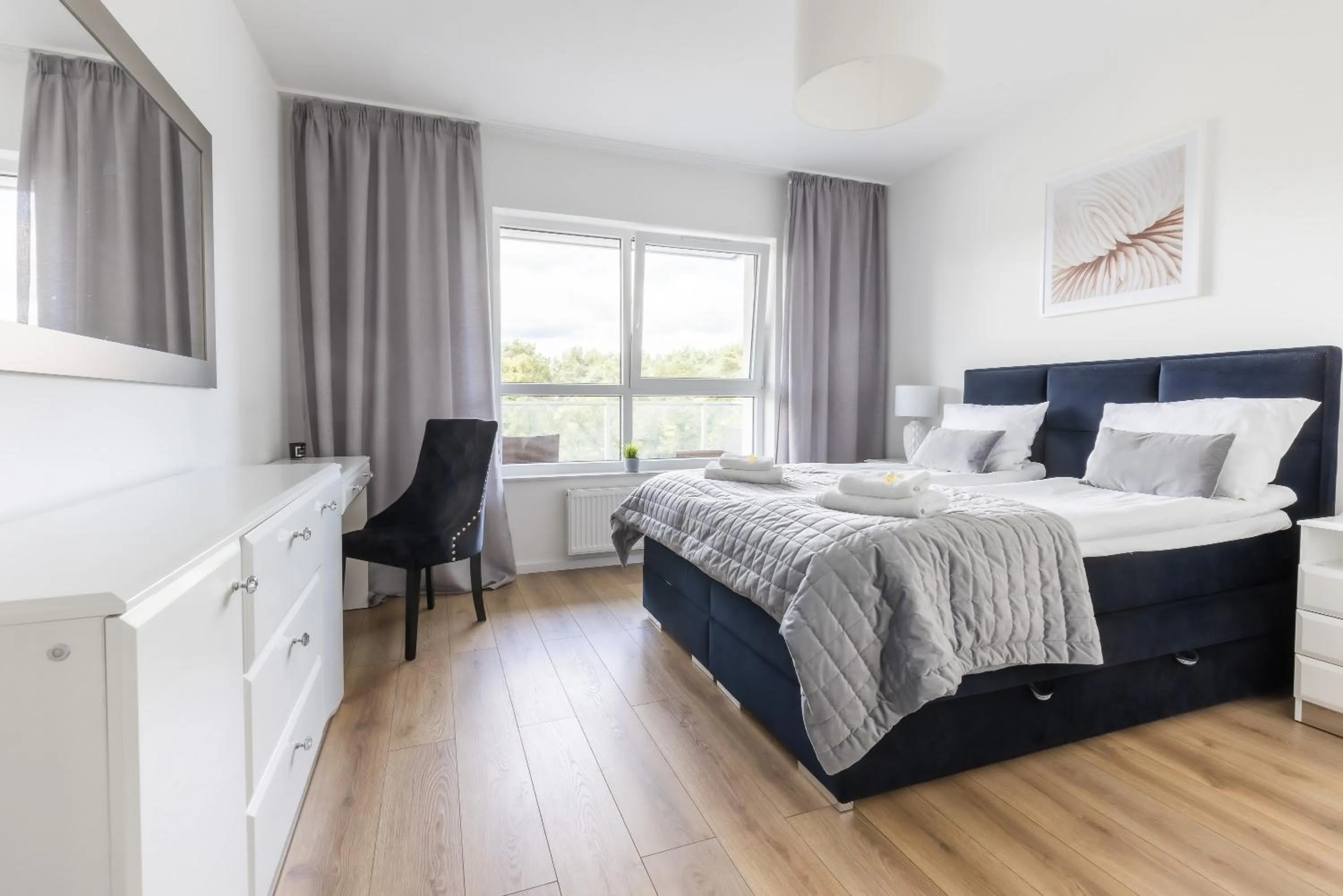 Bedroom, Bed in Symphony Baltica Towers Apartamenty