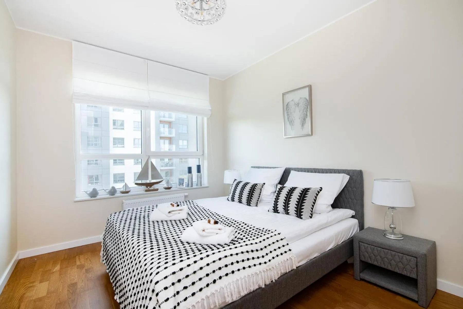 Bedroom, Bed in Symphony Baltica Towers Apartamenty