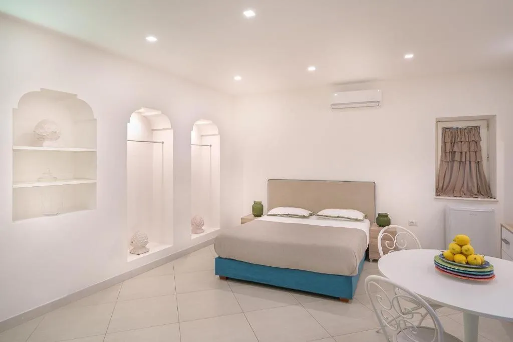 Bedroom, Bed in Palazzo Scaramellino