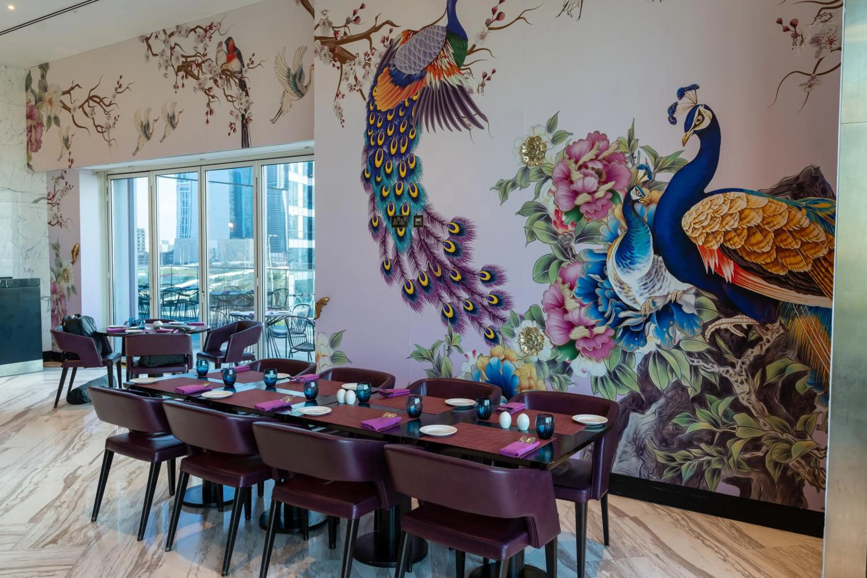 Restaurant/places to eat in Taj Jumeirah Lakes Towers