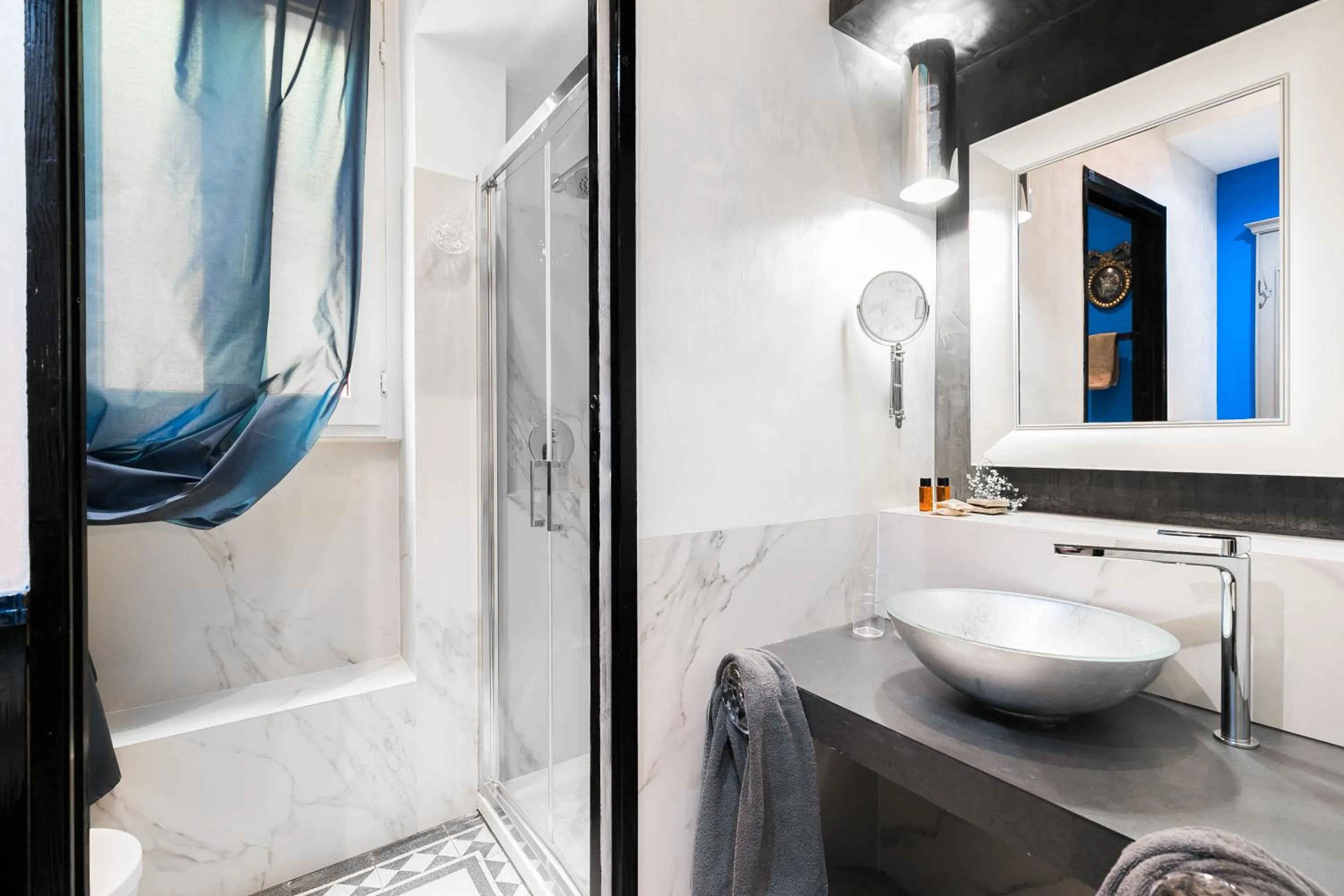 Shower in Appartamenti MarcoAurelio49