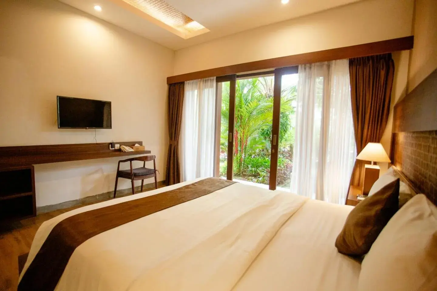 Superior Double Room in Ratan Uluwatu Hotel and Villas Superior Double Room in Ratan Uluwatu Hotel and Villas