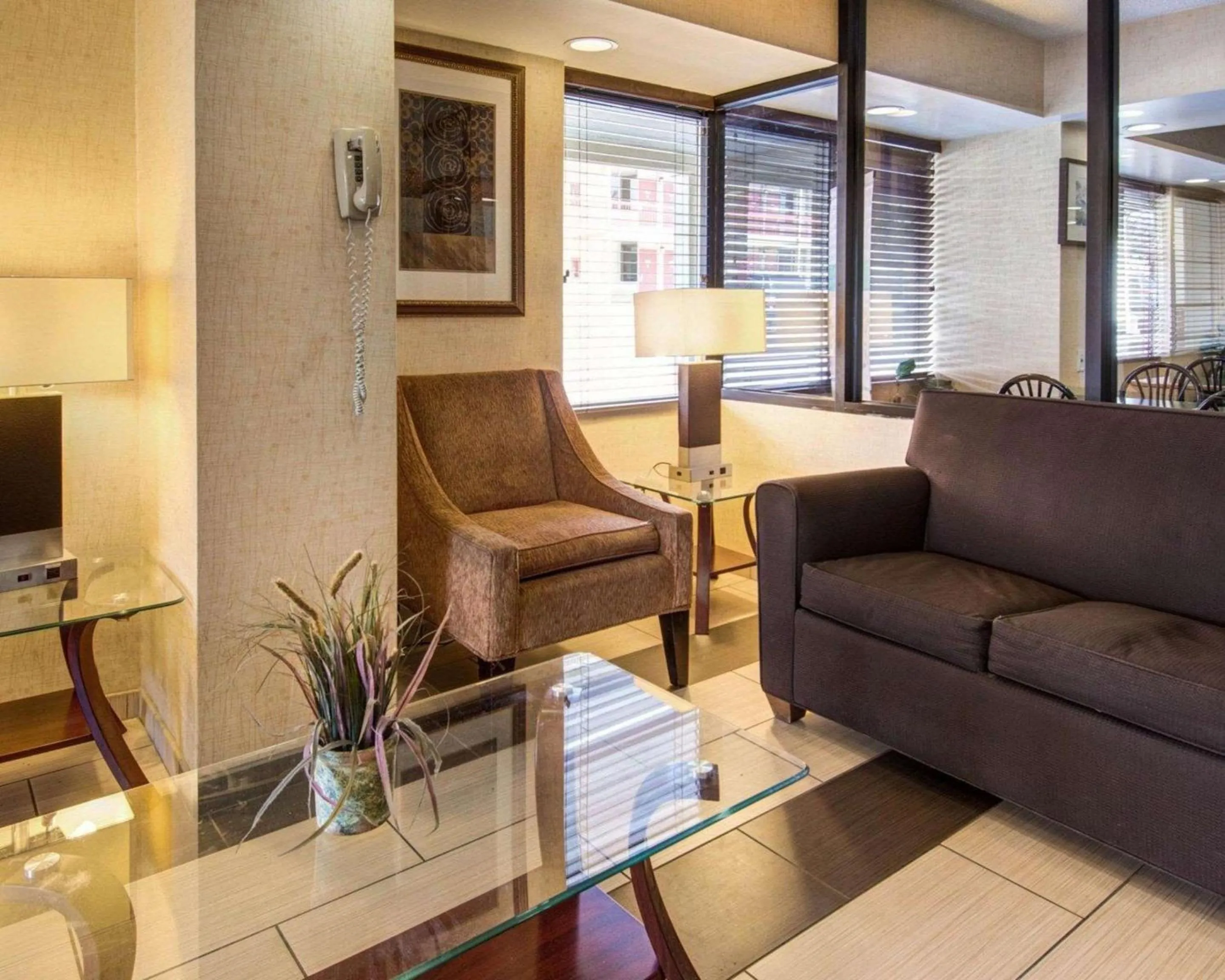 Lobby or reception in Quality Inn Takoma Park
