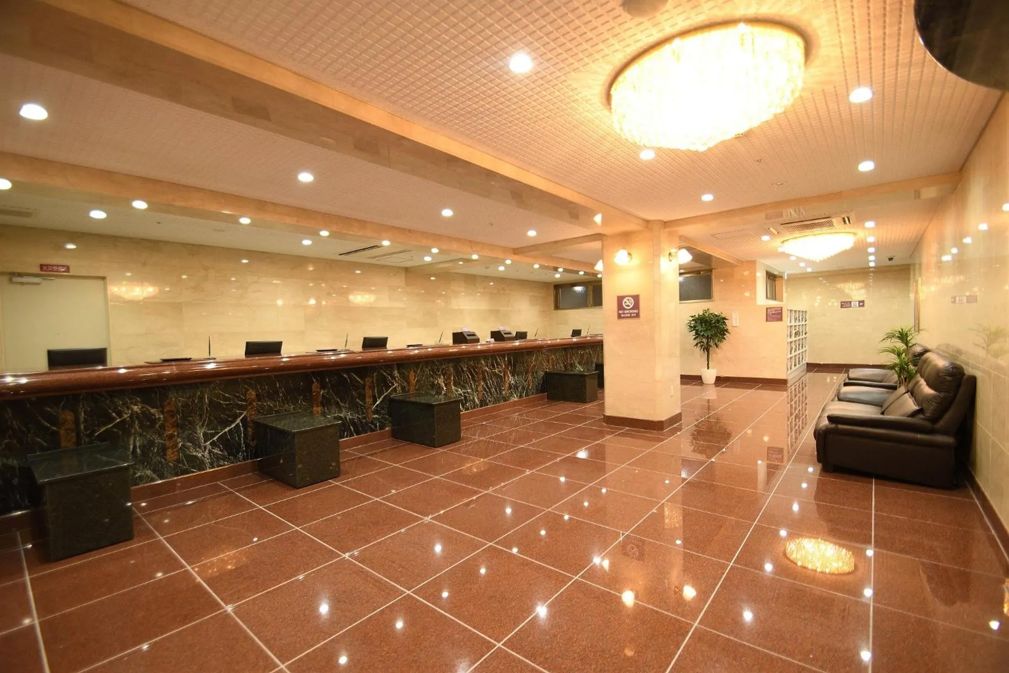 Lobby or reception in Kyoto Universal Hotel Karasuma