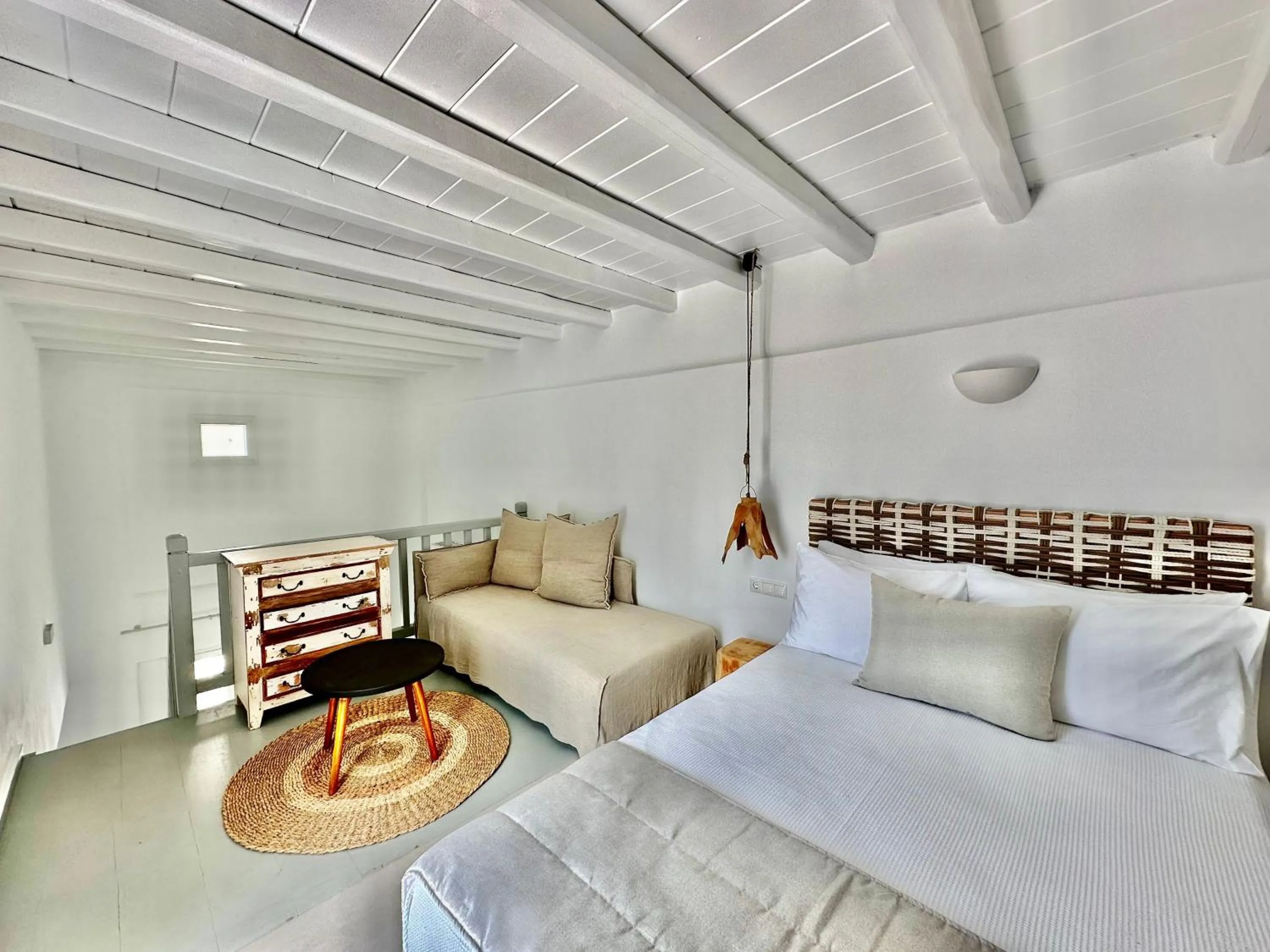 Bed in Sofos Suites Mykonos