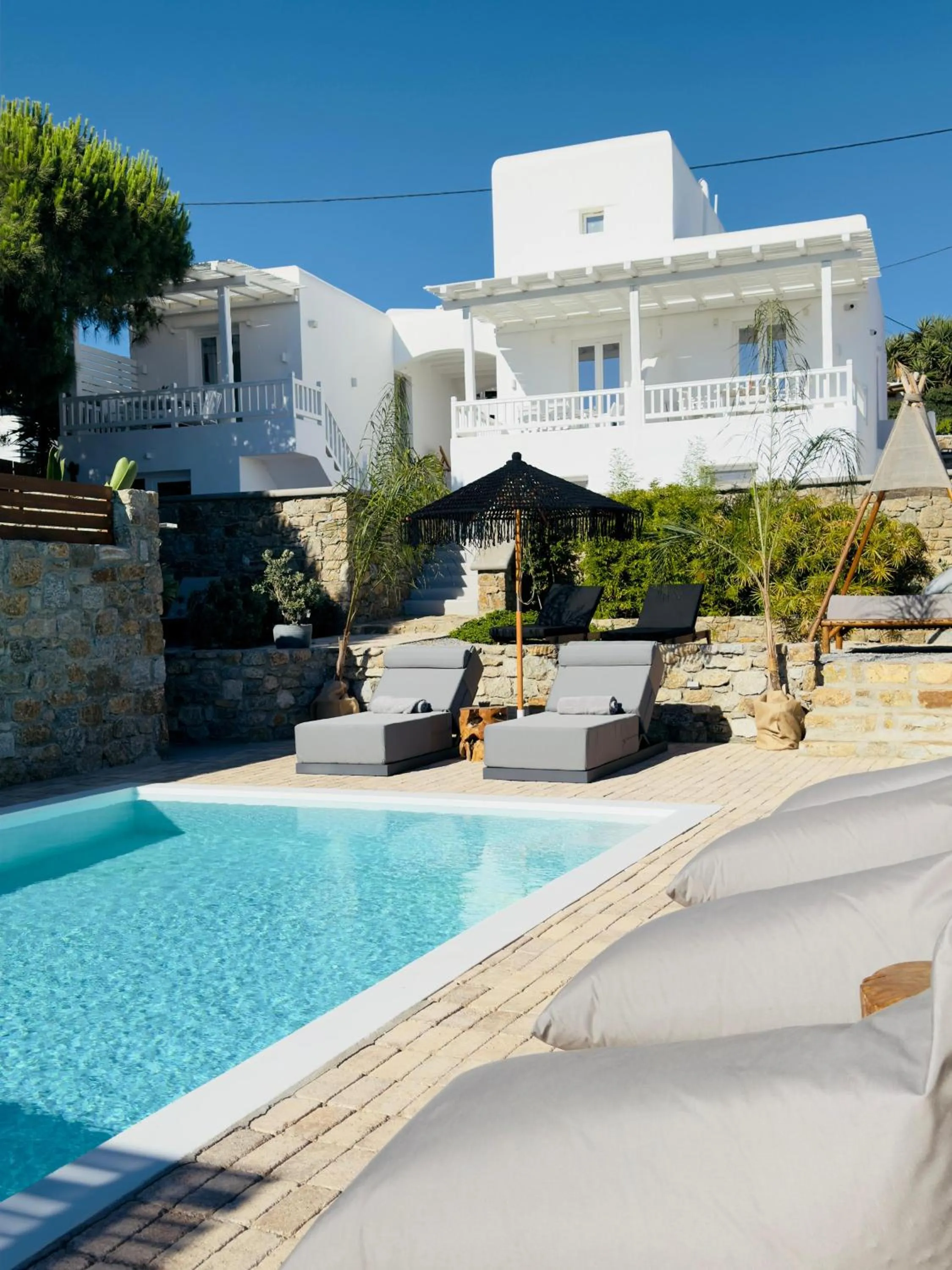 Property building in Sofos Suites Mykonos