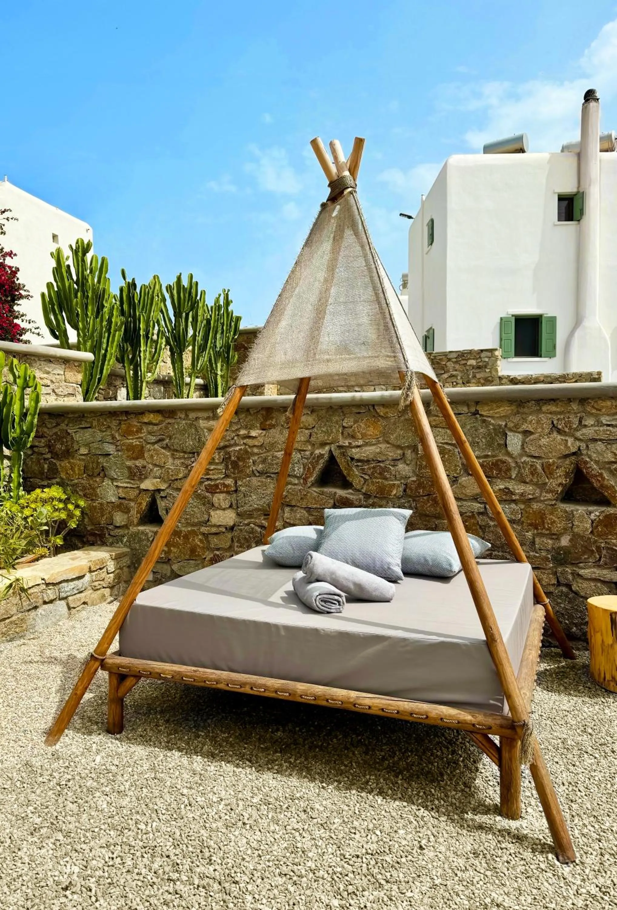 sunbed in Sofos Suites Mykonos