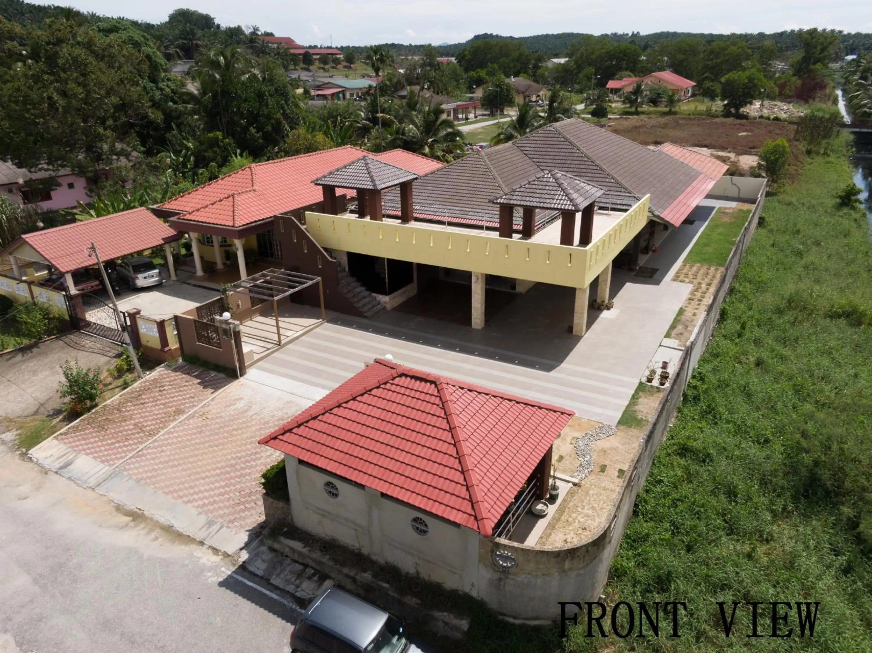 Property building in Mersing Maple Villa
