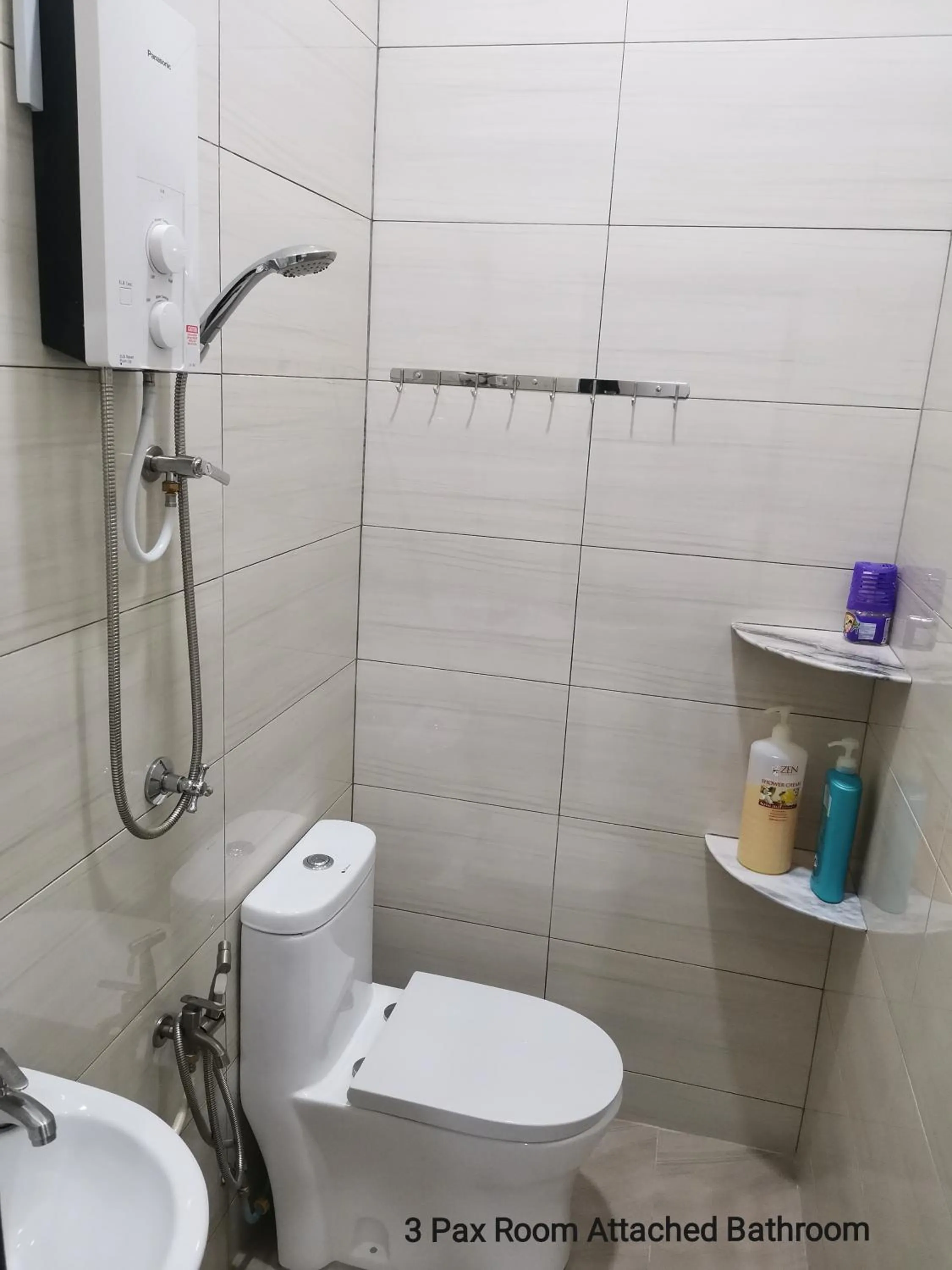 Bathroom in Mersing Maple Villa
