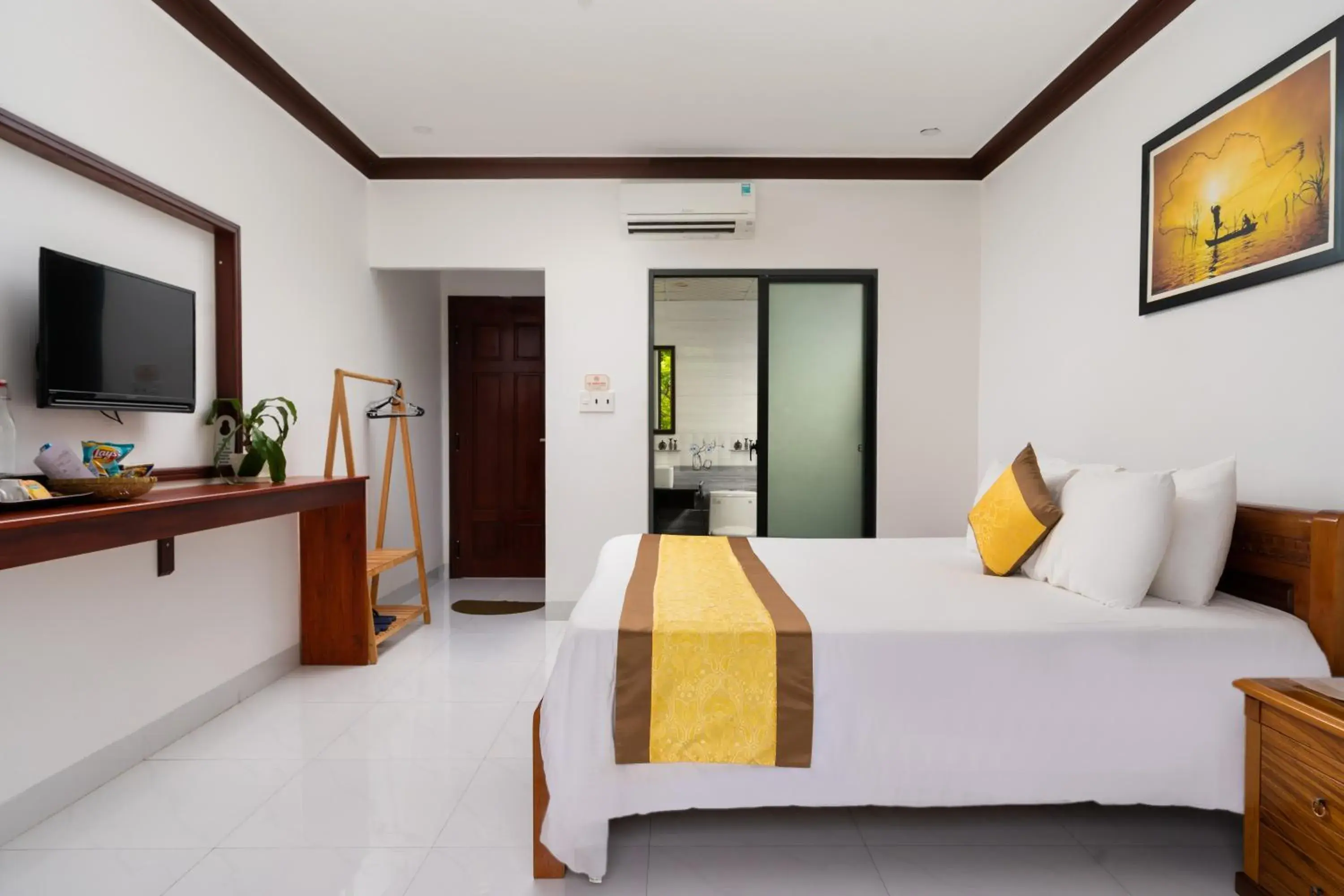 Standard Double or Twin Room with Balcony in Haemer Villa Hoi An Standard Double or Twin Room with Balcony in Haemer Villa Hoi An
