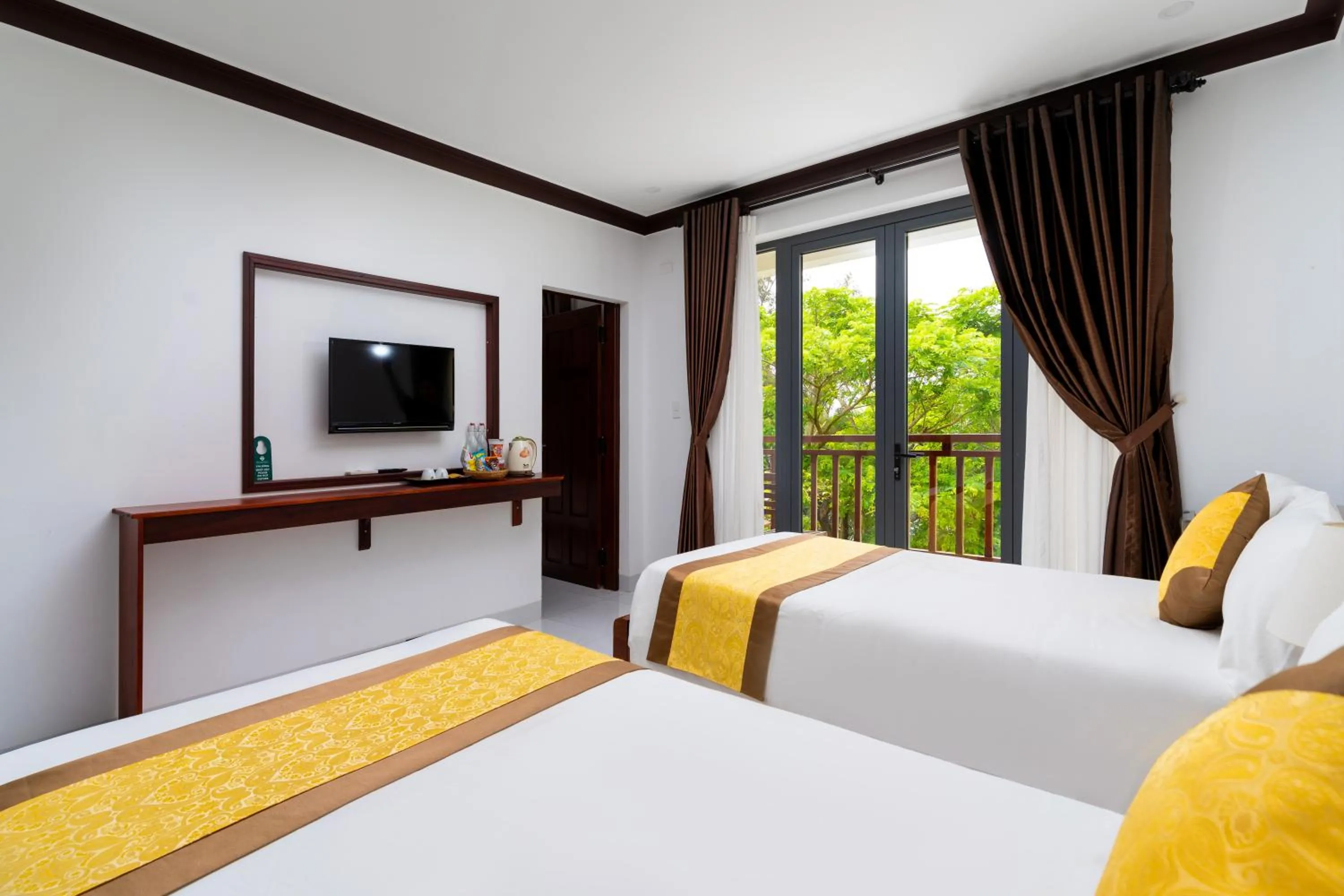 Bedroom, Bed in Haemer Villa Hoi An