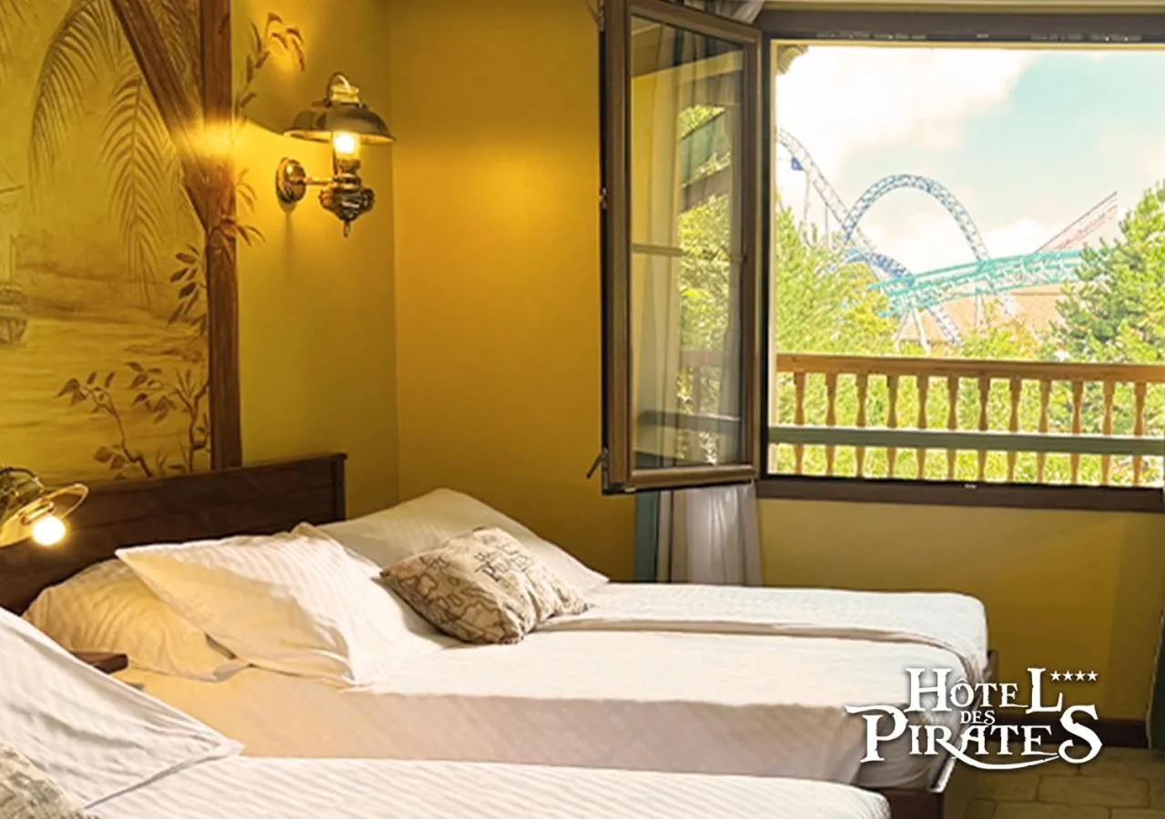 Bed in Nigloland Hôtels