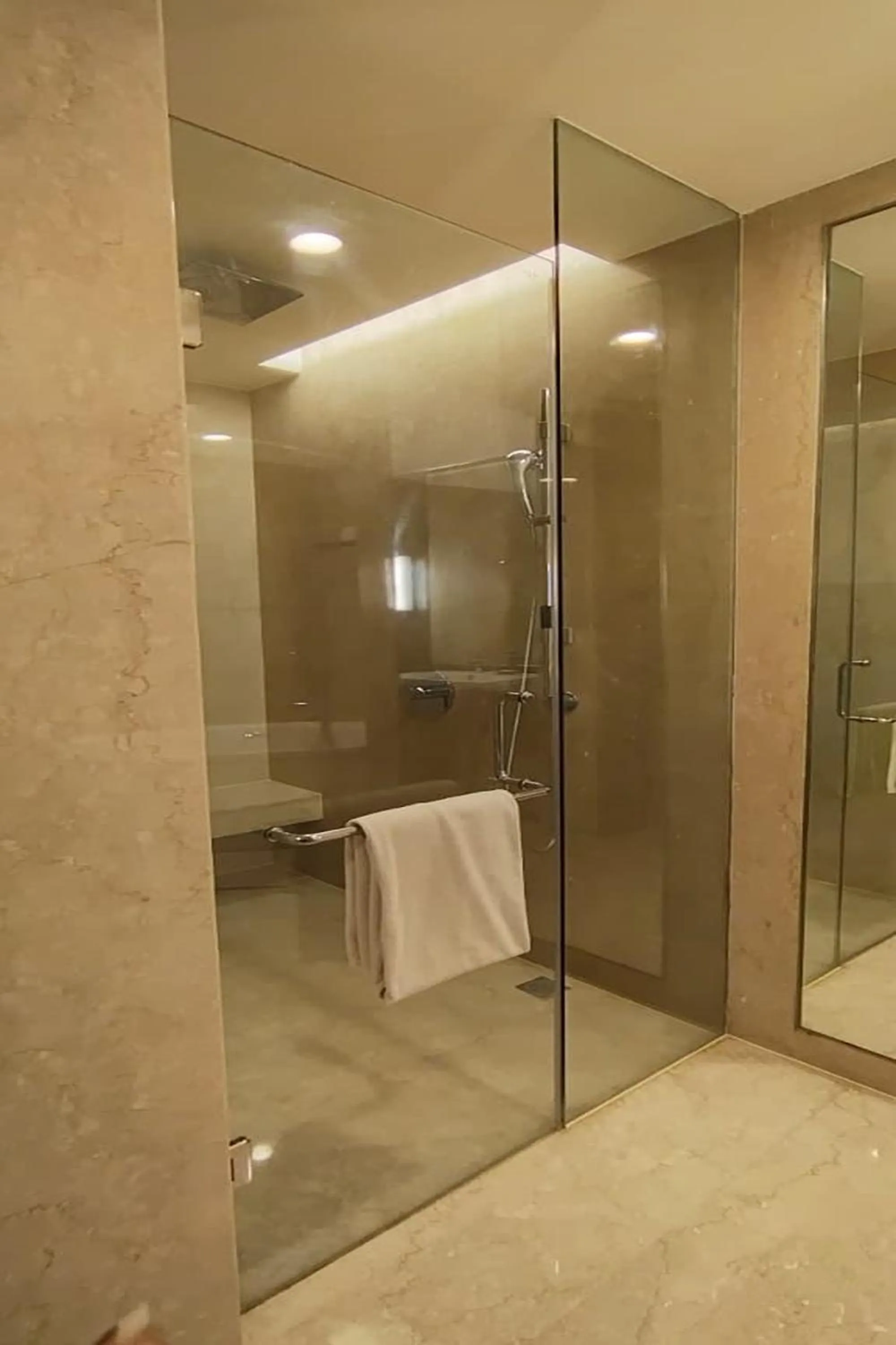 Bathroom in The Anya Hotel-Golf Course Road