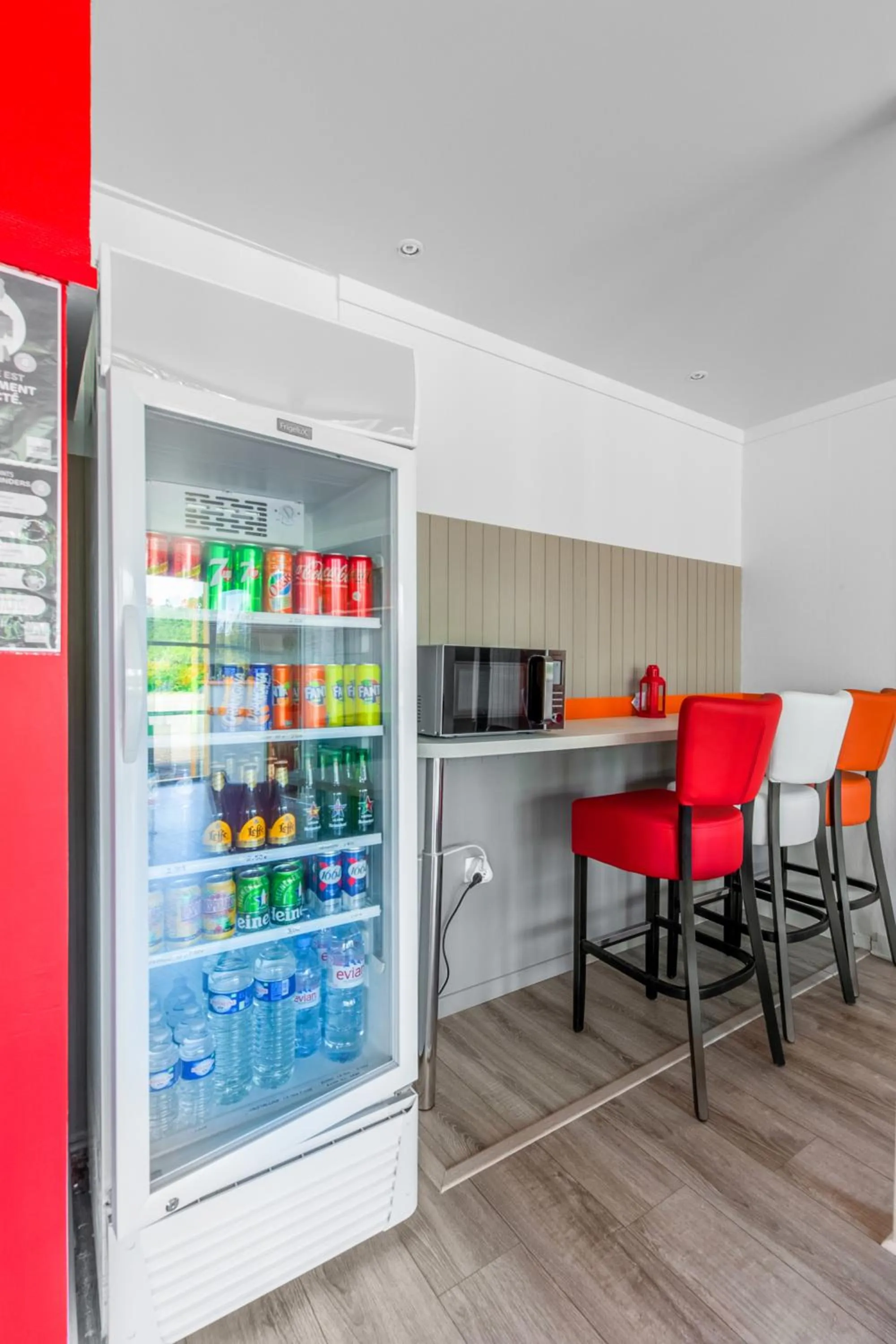 Lobby or reception in Premiere Classe Rennes Ouest - Le Rheu