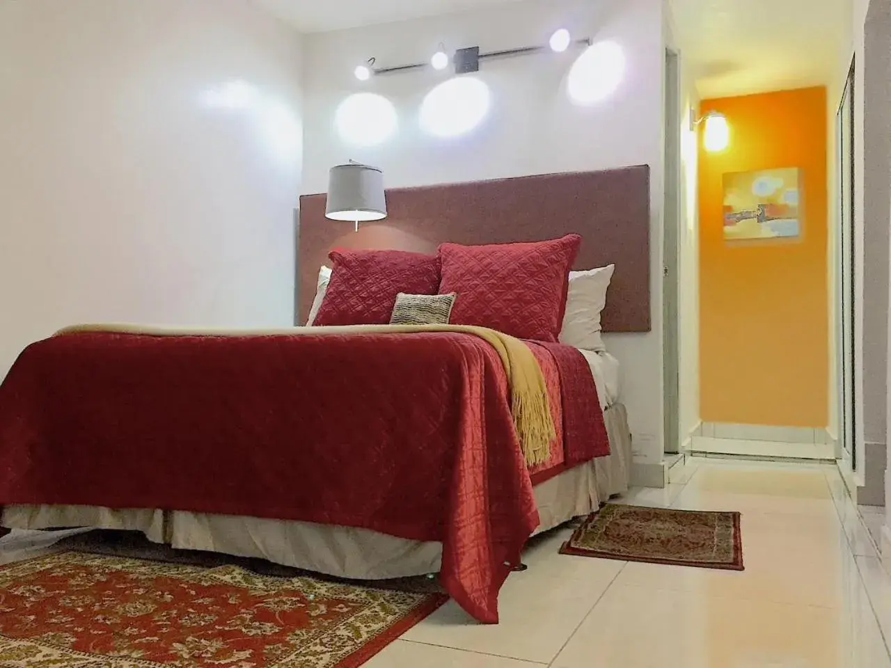 Standard Queen Room in SEGOVIA STUDIO UNITS Standard Queen Room in SEGOVIA STUDIO UNITS