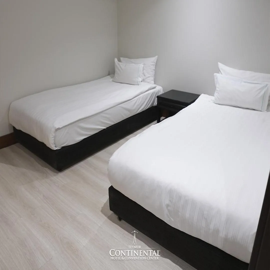 children, Bed in Teymur Continental Hotel