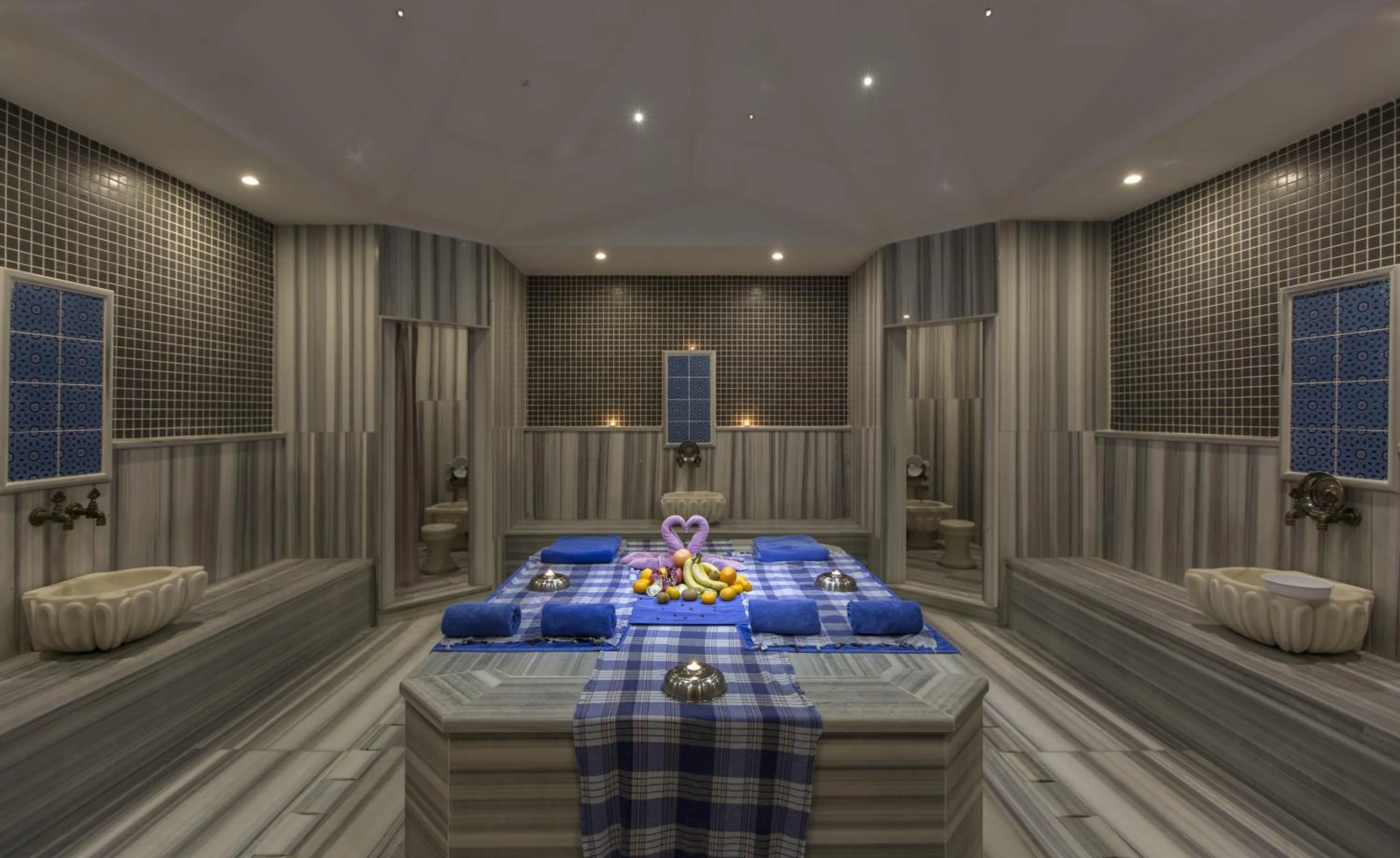 Steam room in Teymur Continental Hotel