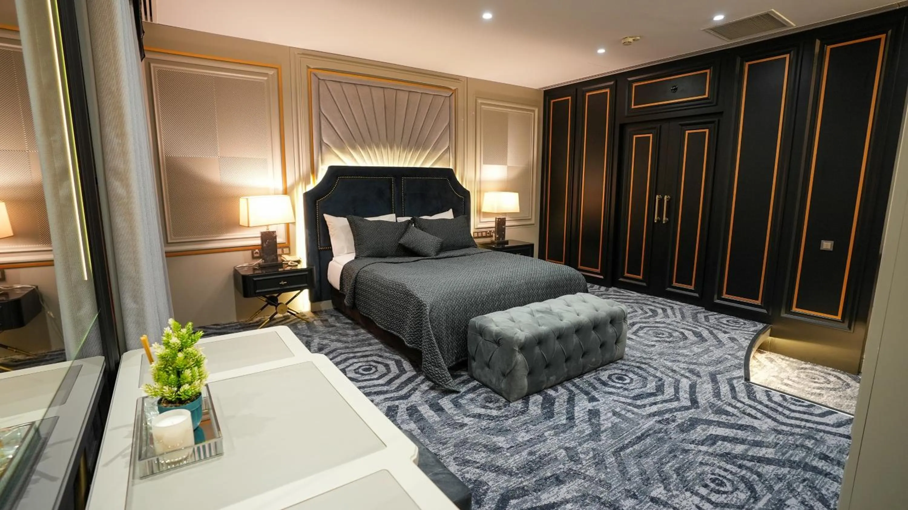 Bed in Teymur Continental Hotel