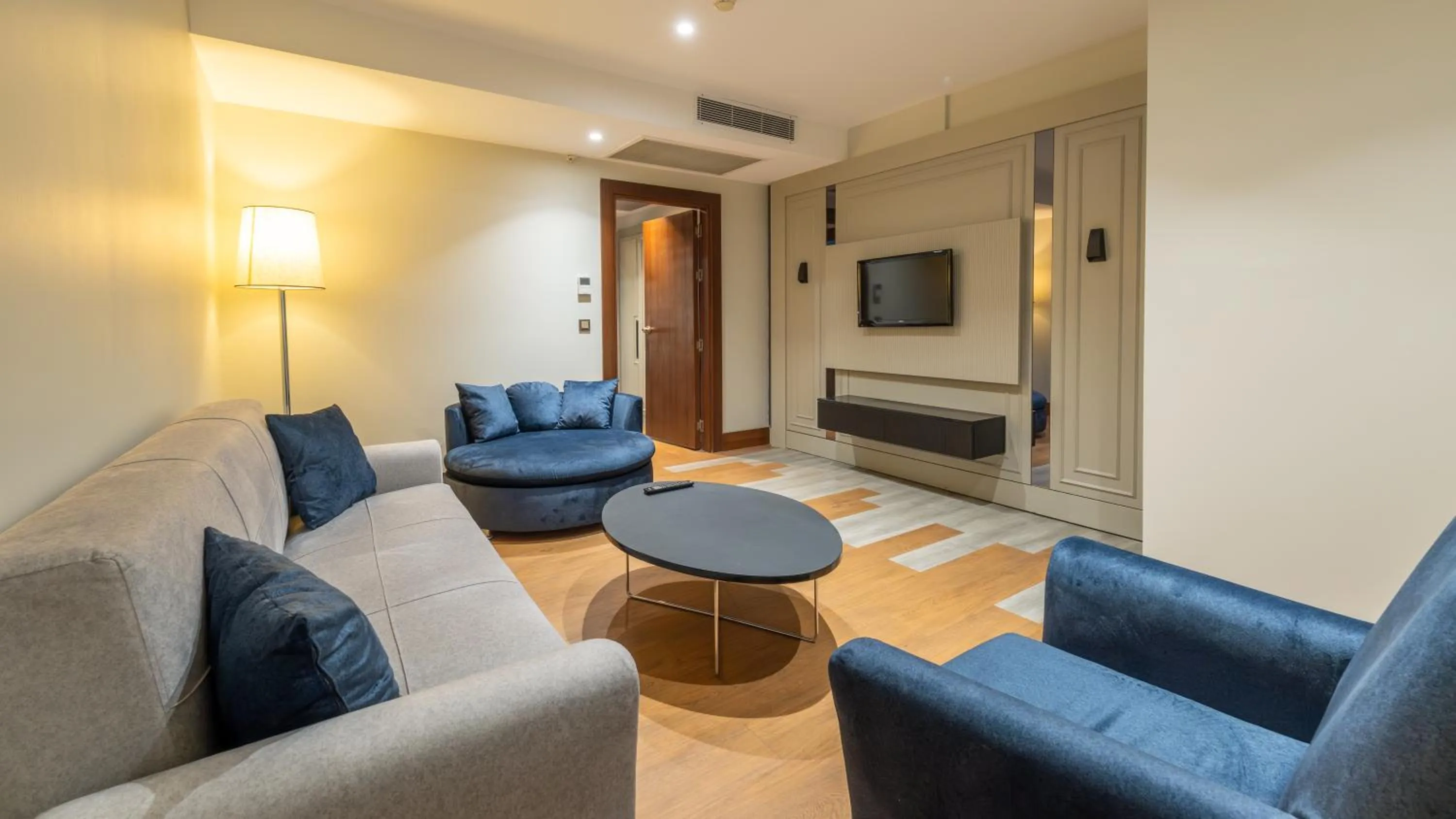 Seating area in Teymur Continental Hotel