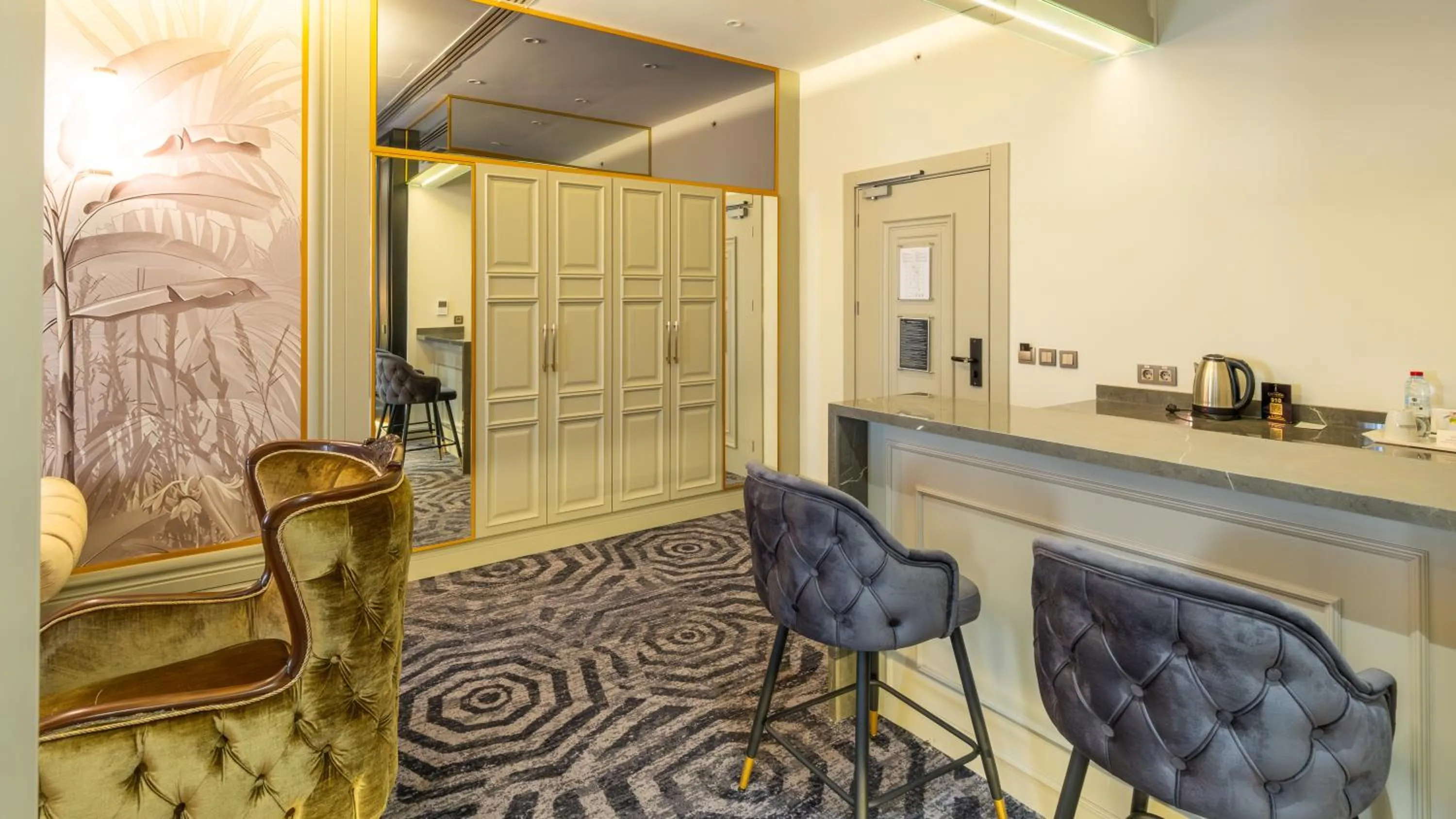 Seating area in Teymur Continental Hotel