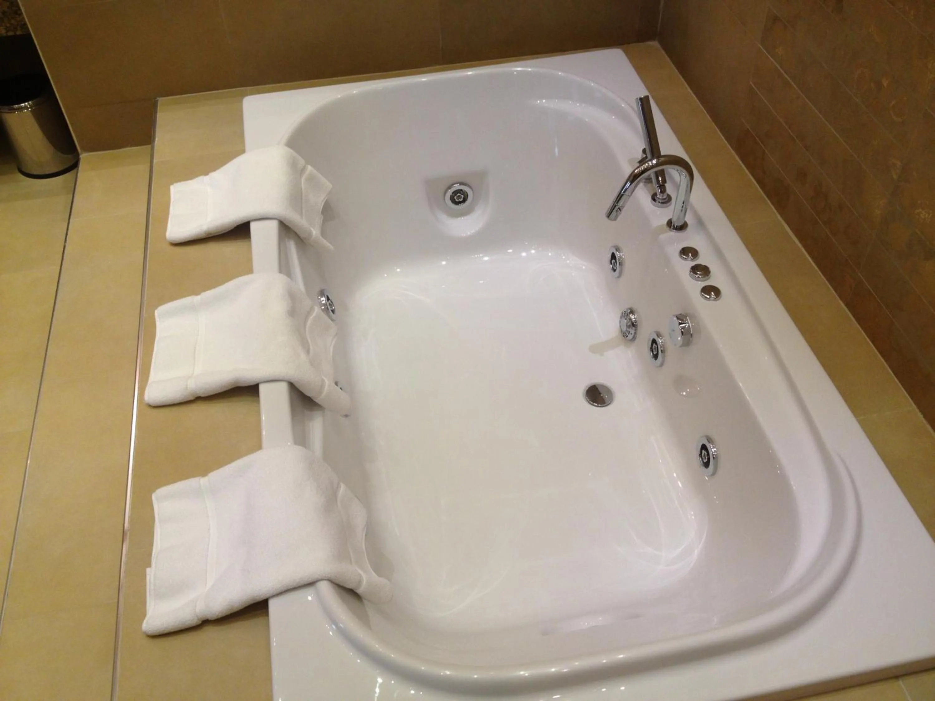 Spa and wellness centre/facilities in Teymur Continental Hotel