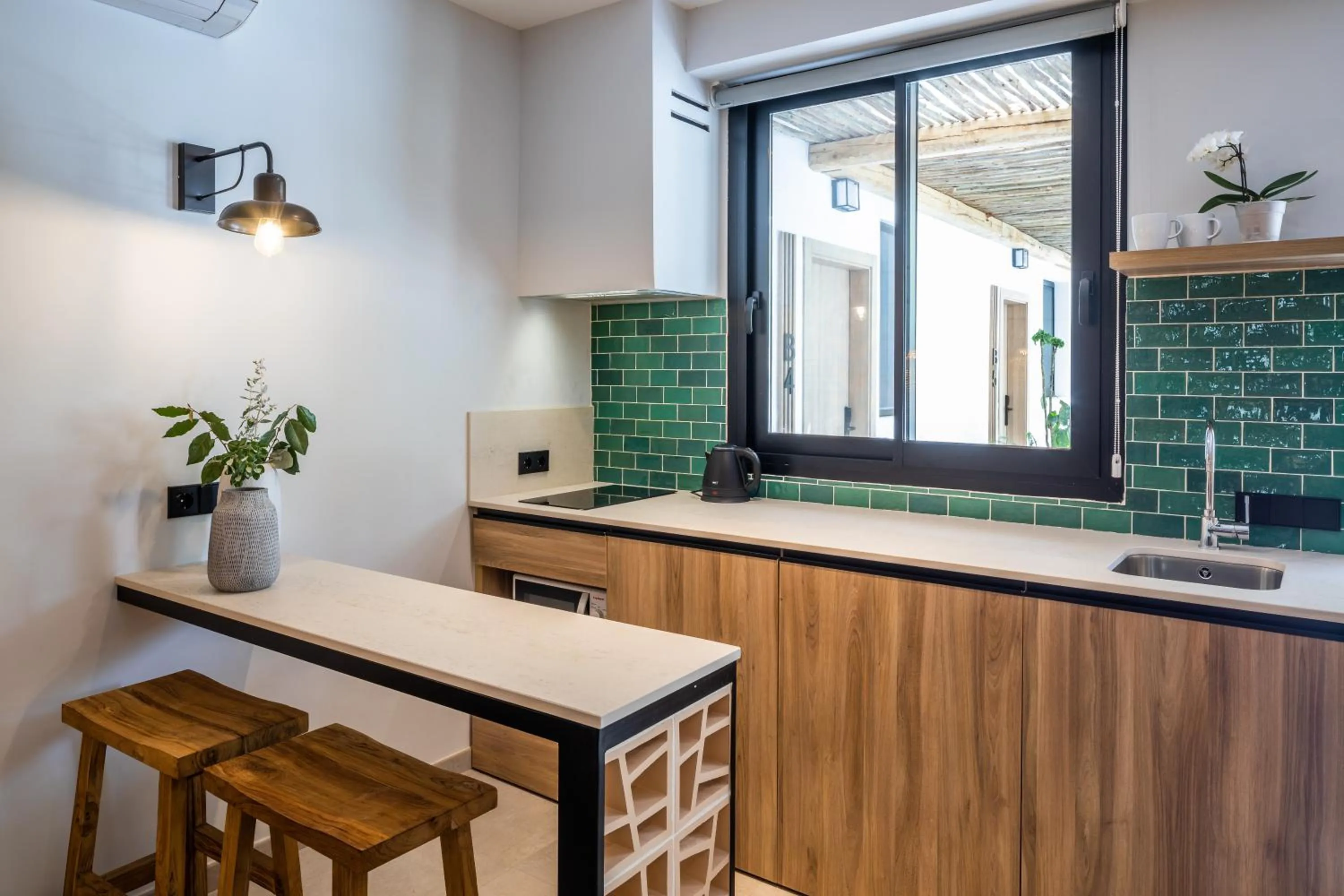 Kitchen or kitchenette in Aparthotel Casita Blanca - Adults Only