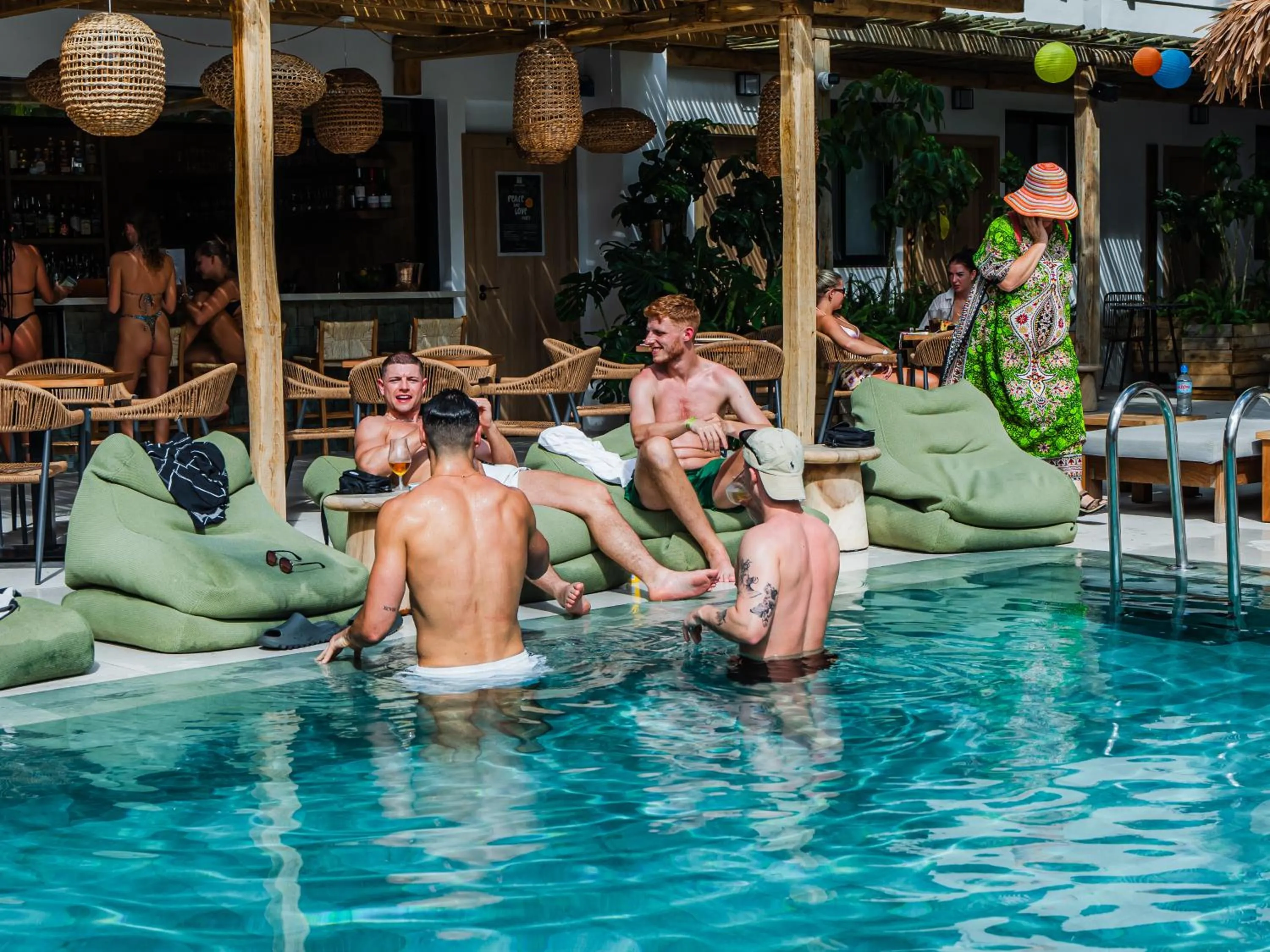 Swimming pool in Aparthotel Casita Blanca - Adults Only