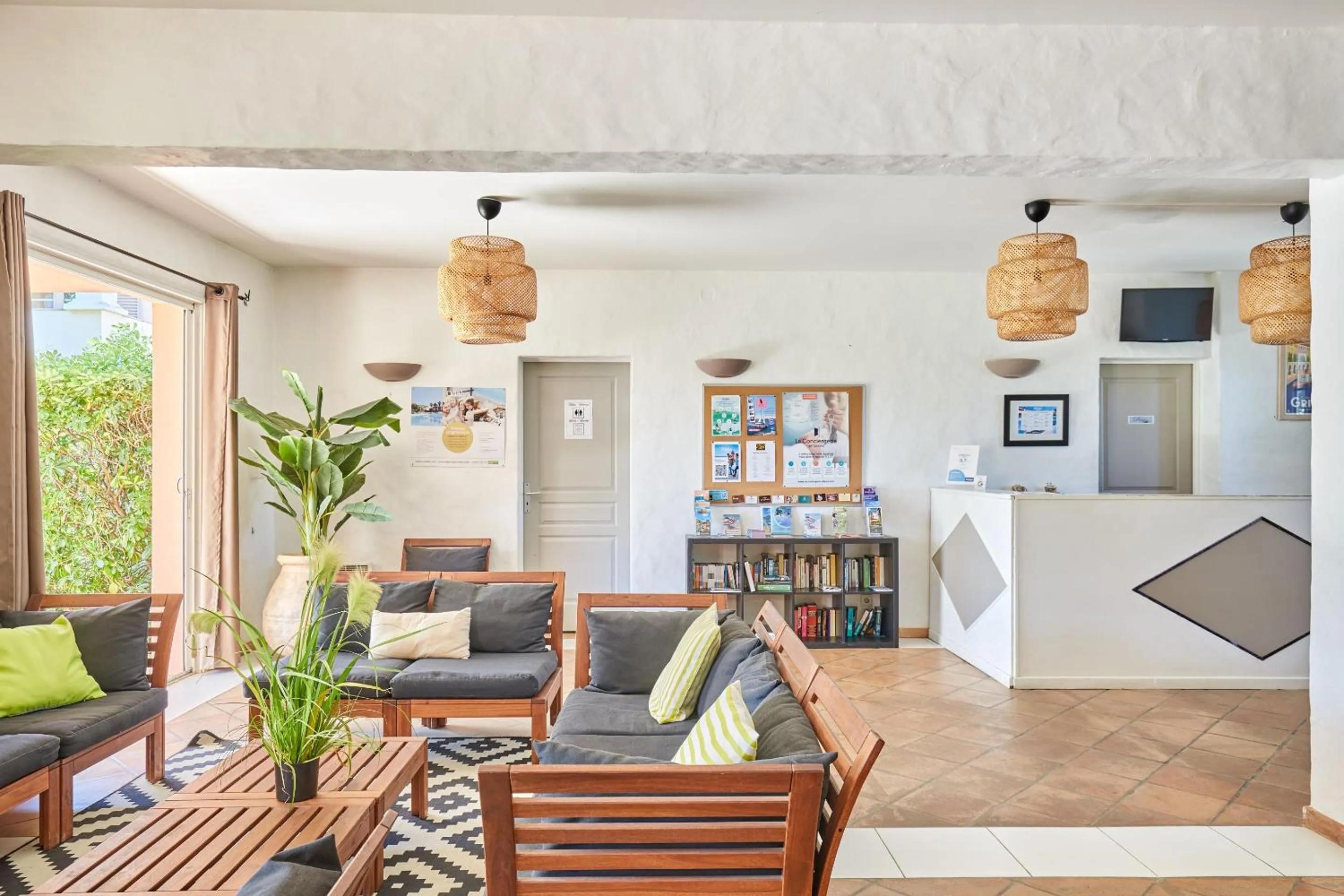 Lobby or reception in Résidence Odalys La Palmeraie