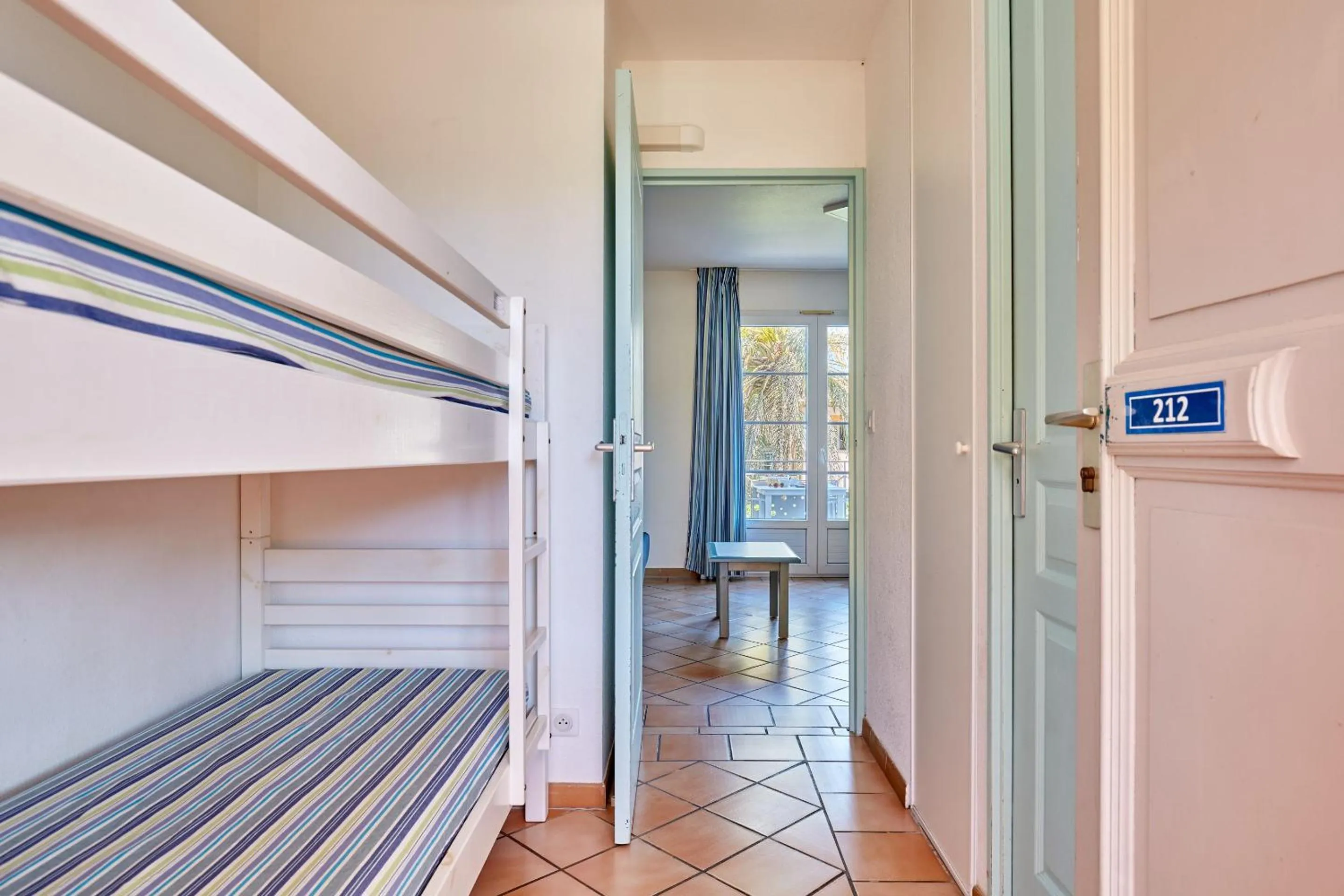 Bedroom, Bed in Résidence Odalys La Palmeraie