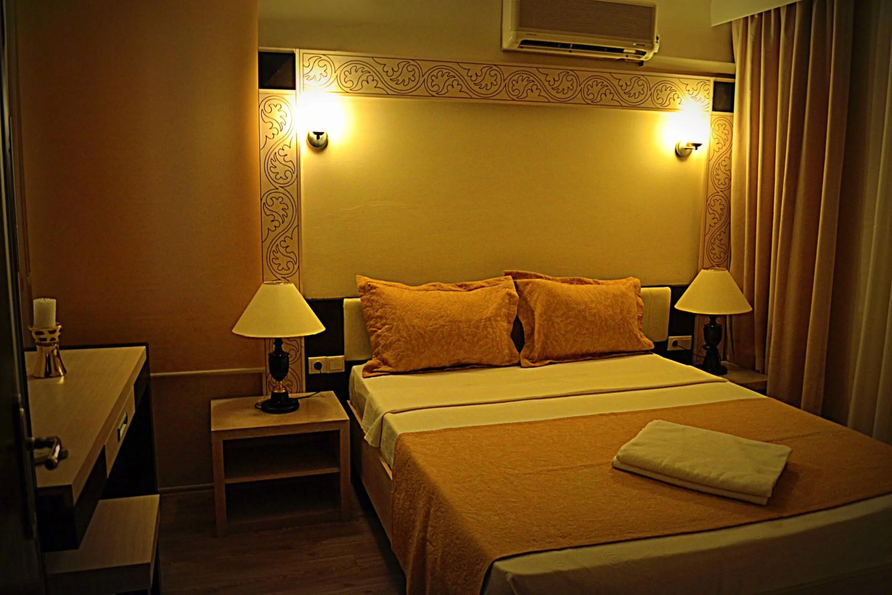 Bed in Rumana Hotel