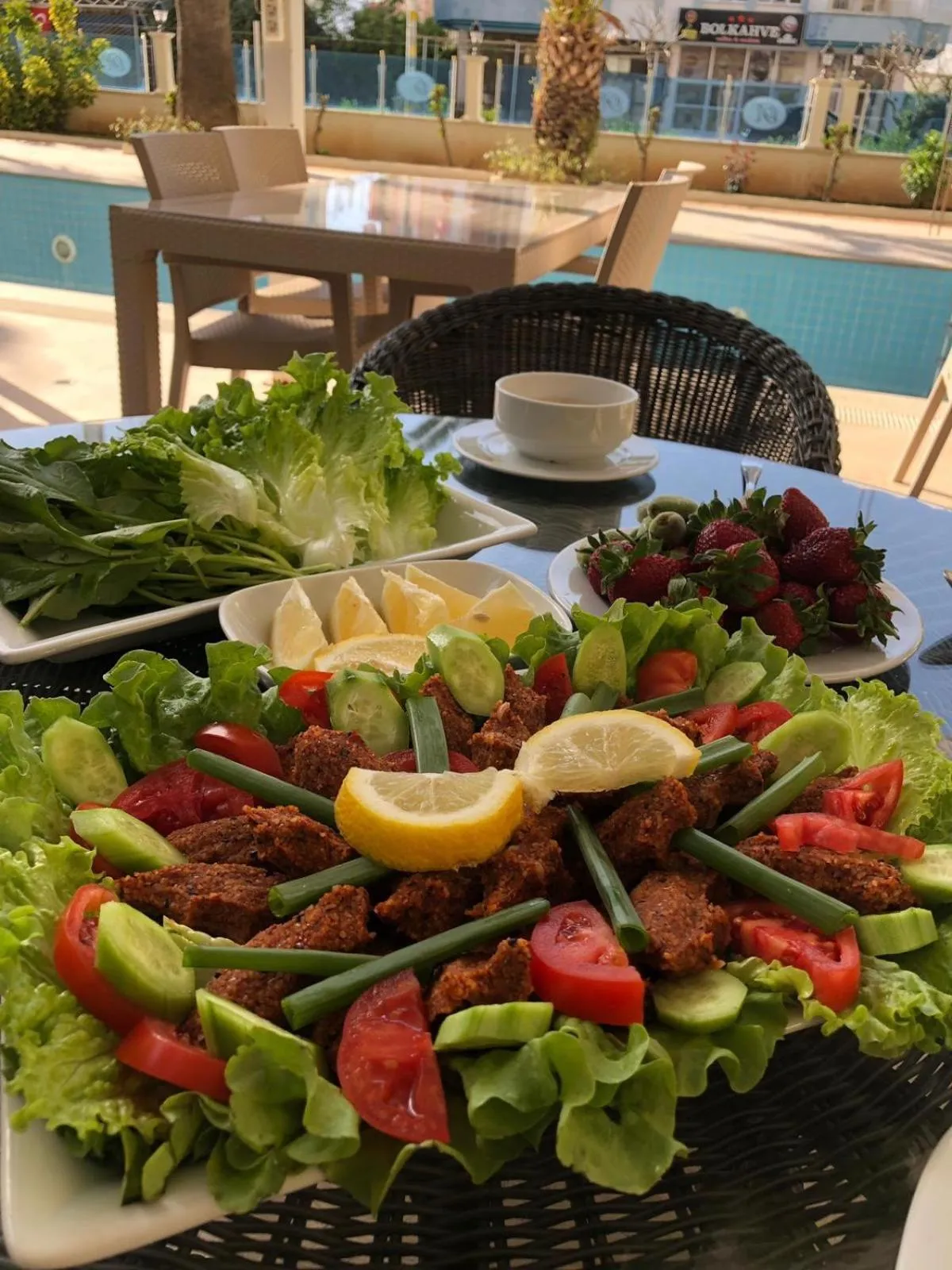 Food and drinks in Rumana Hotel