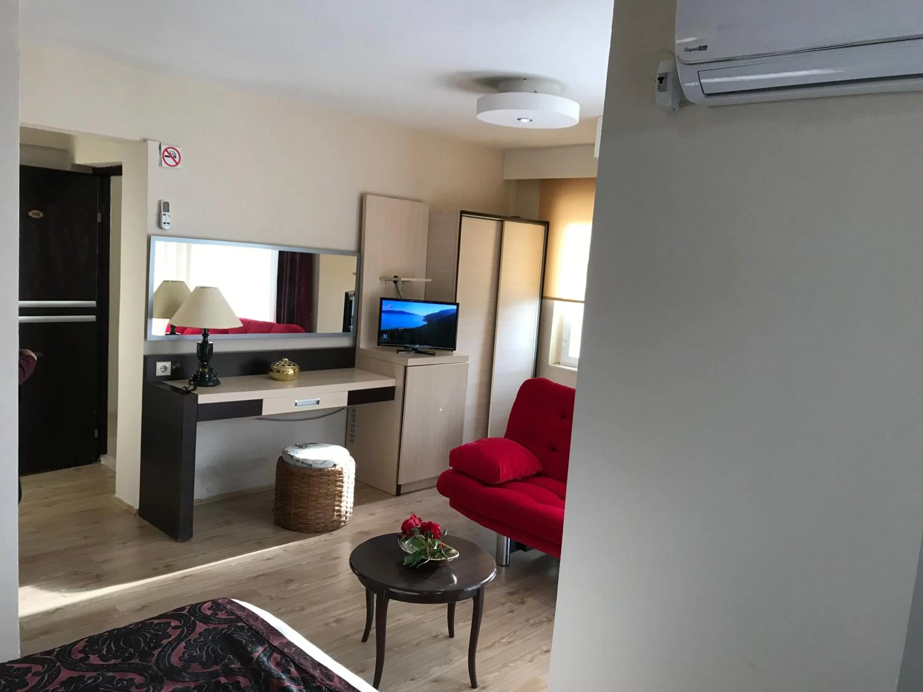 Seating area in Rumana Hotel