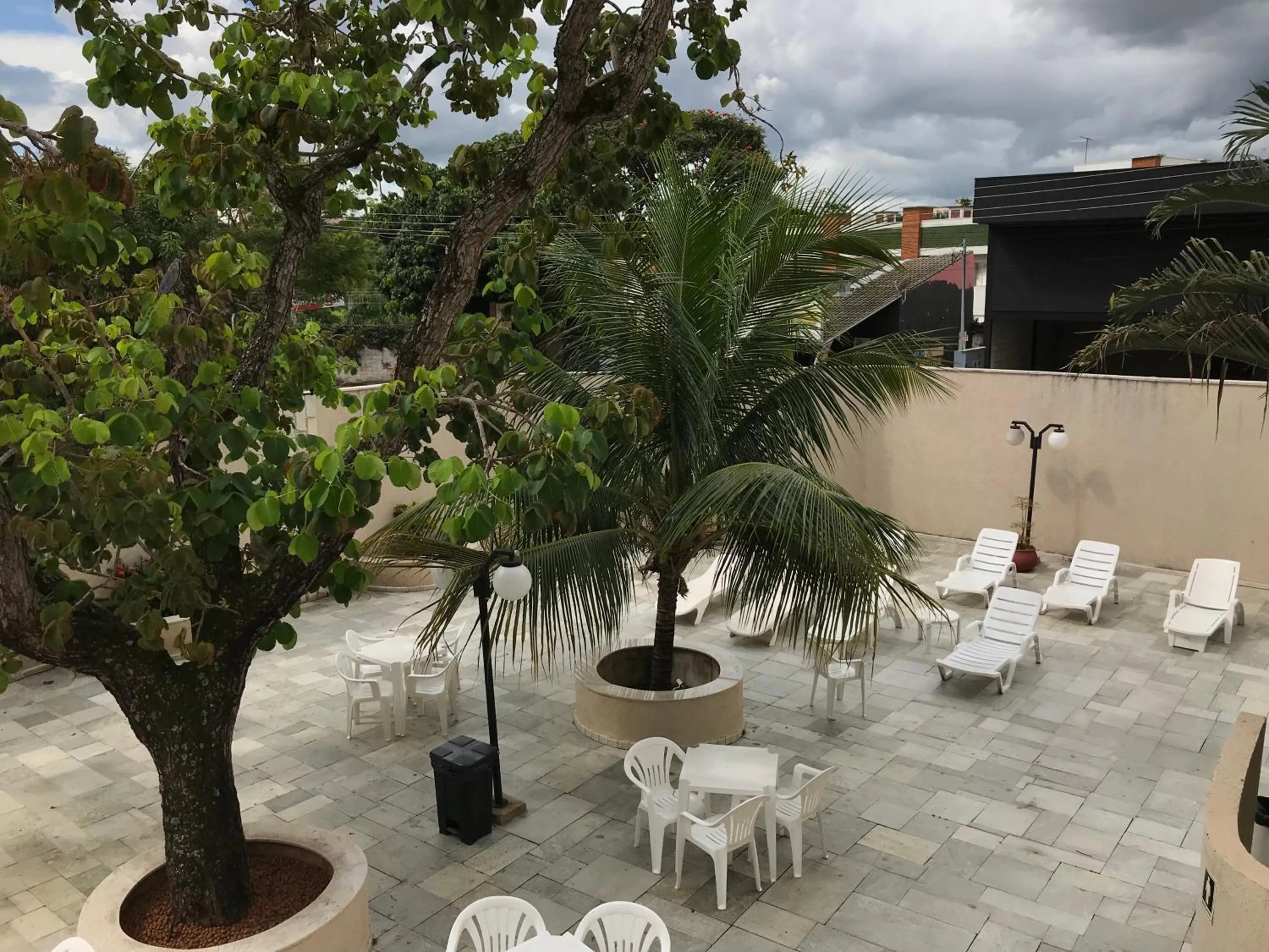 Patio in Paradise Flat Residence