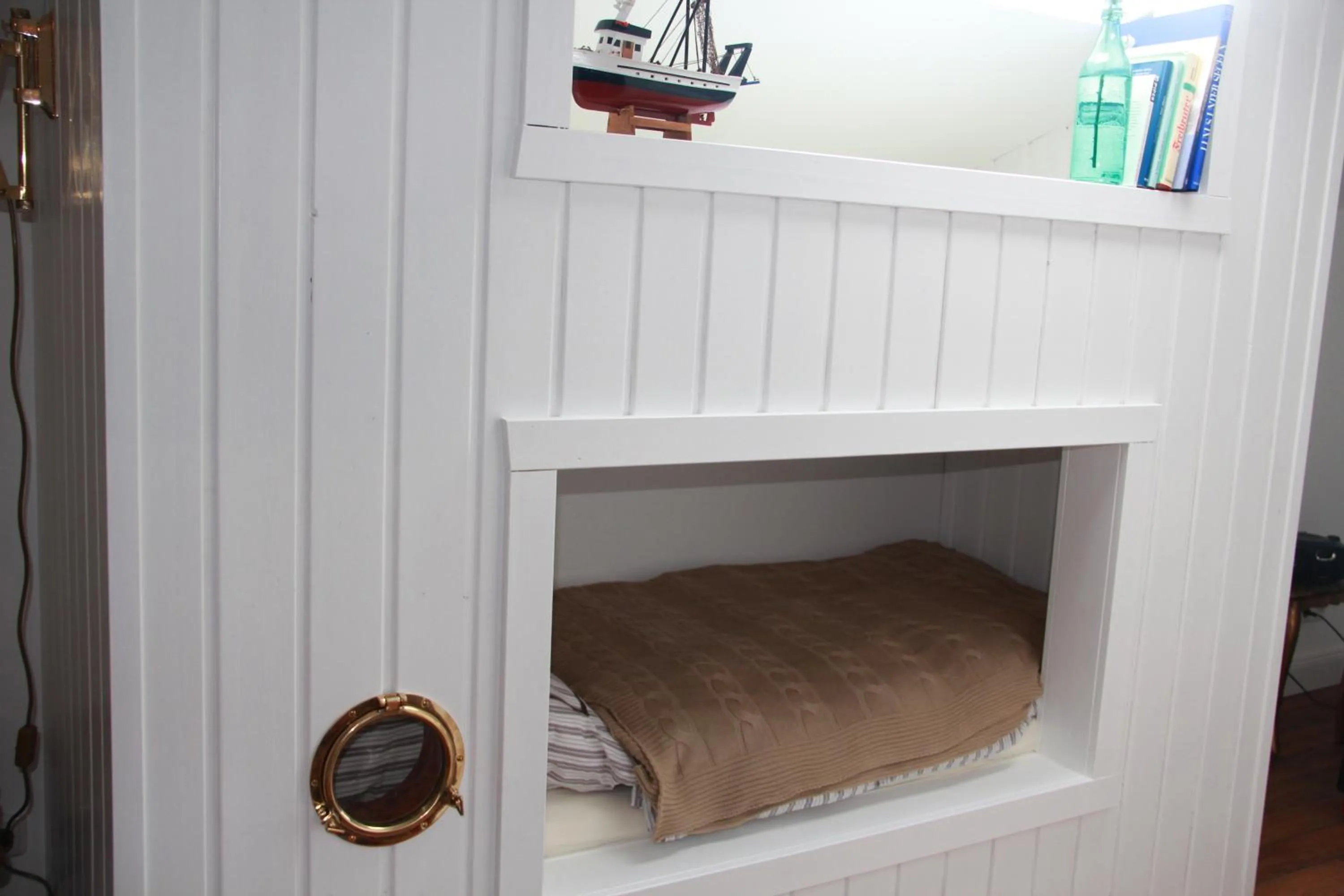 Bed in Hotel Lili Marleen