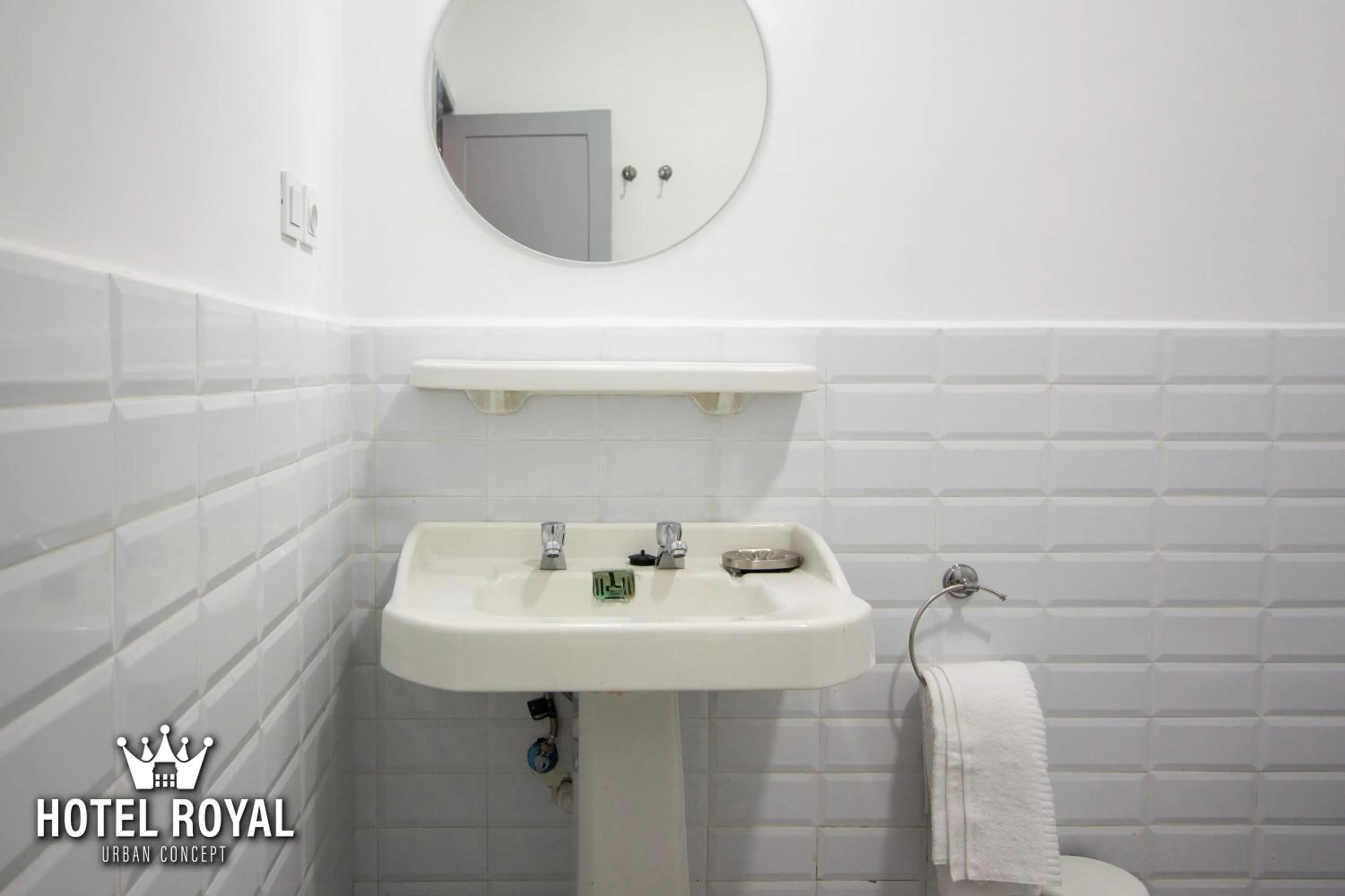 Bathroom in Hôtel Royal Urban Concept