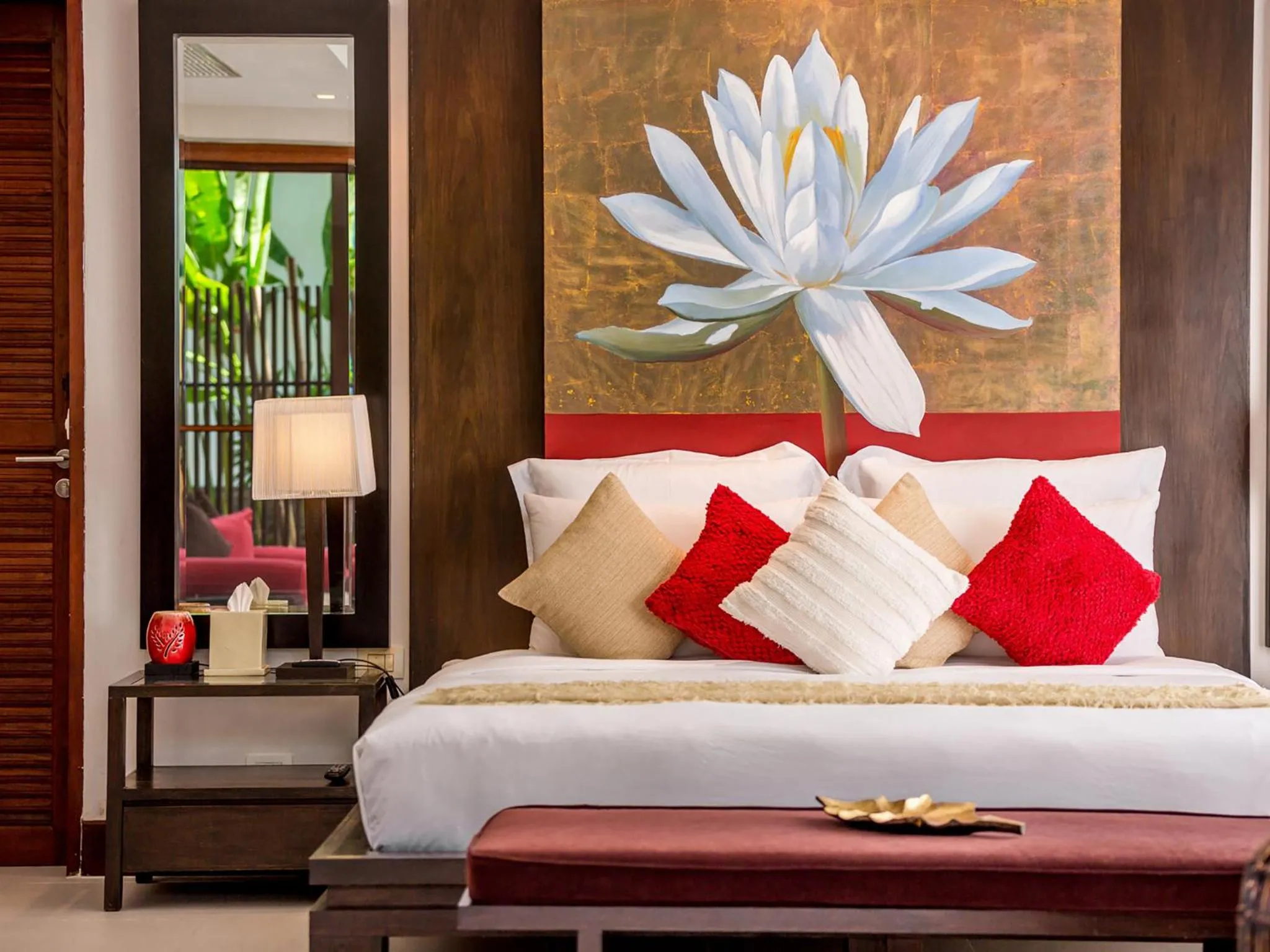 Bed in Villa Chi Samui - SHA Extra Plus