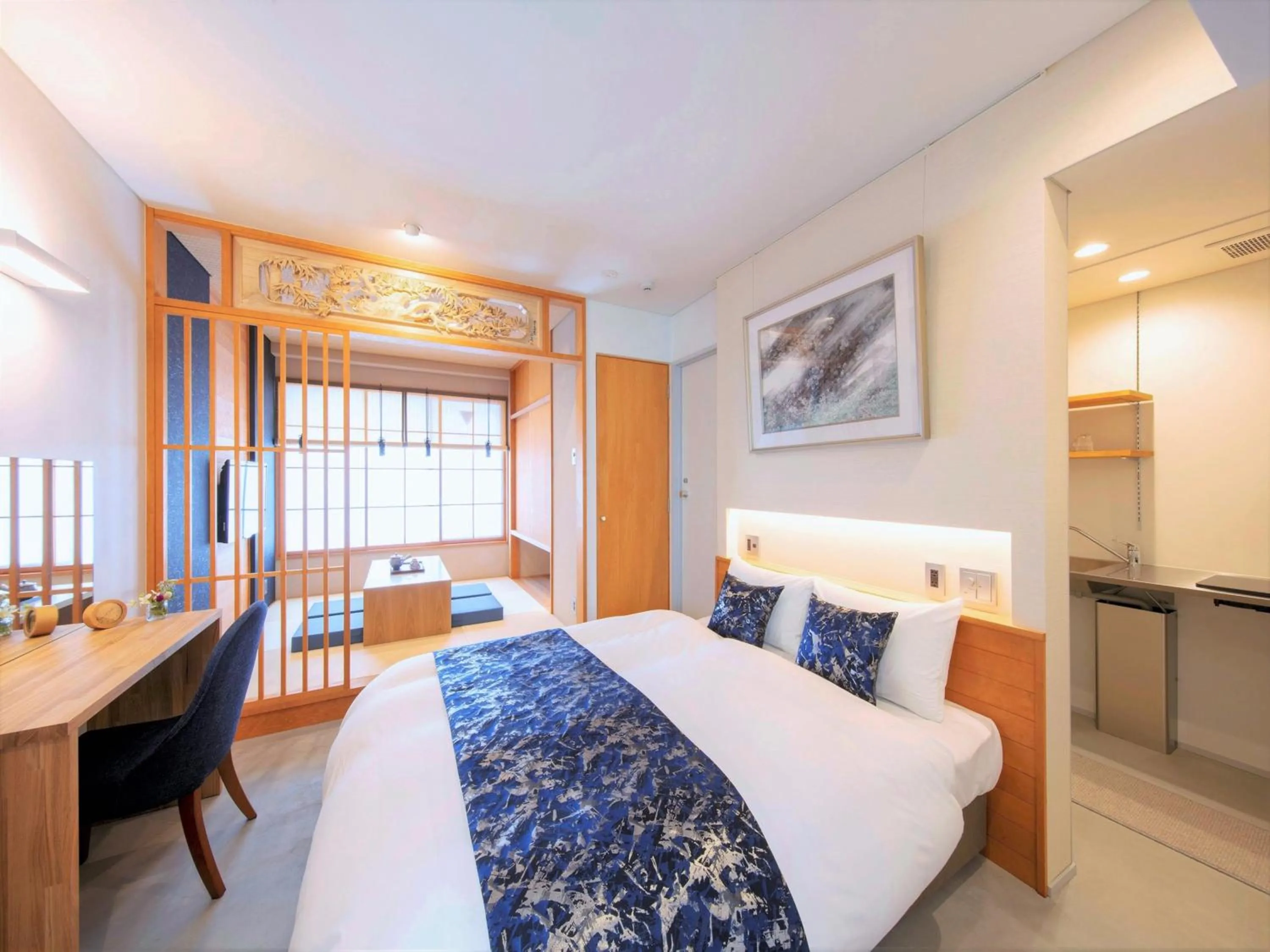 Photo of the whole room in Tanakaya Kyoto Karasuma